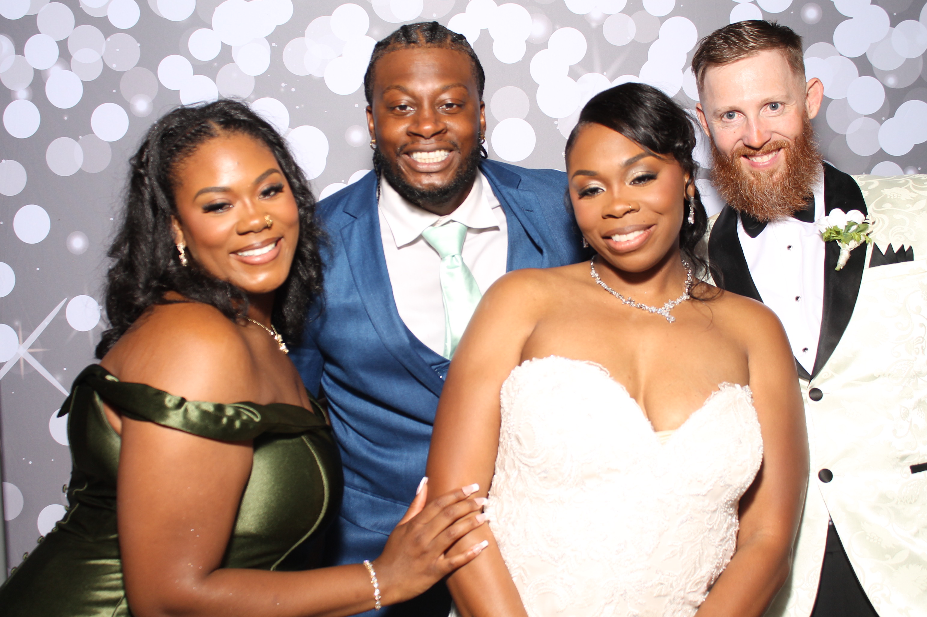 Bodkin's Wedding | View more photos from the event at gallery.photoboothcincy.com/u/PhotoBoothCincy/Bodkins-Wedding