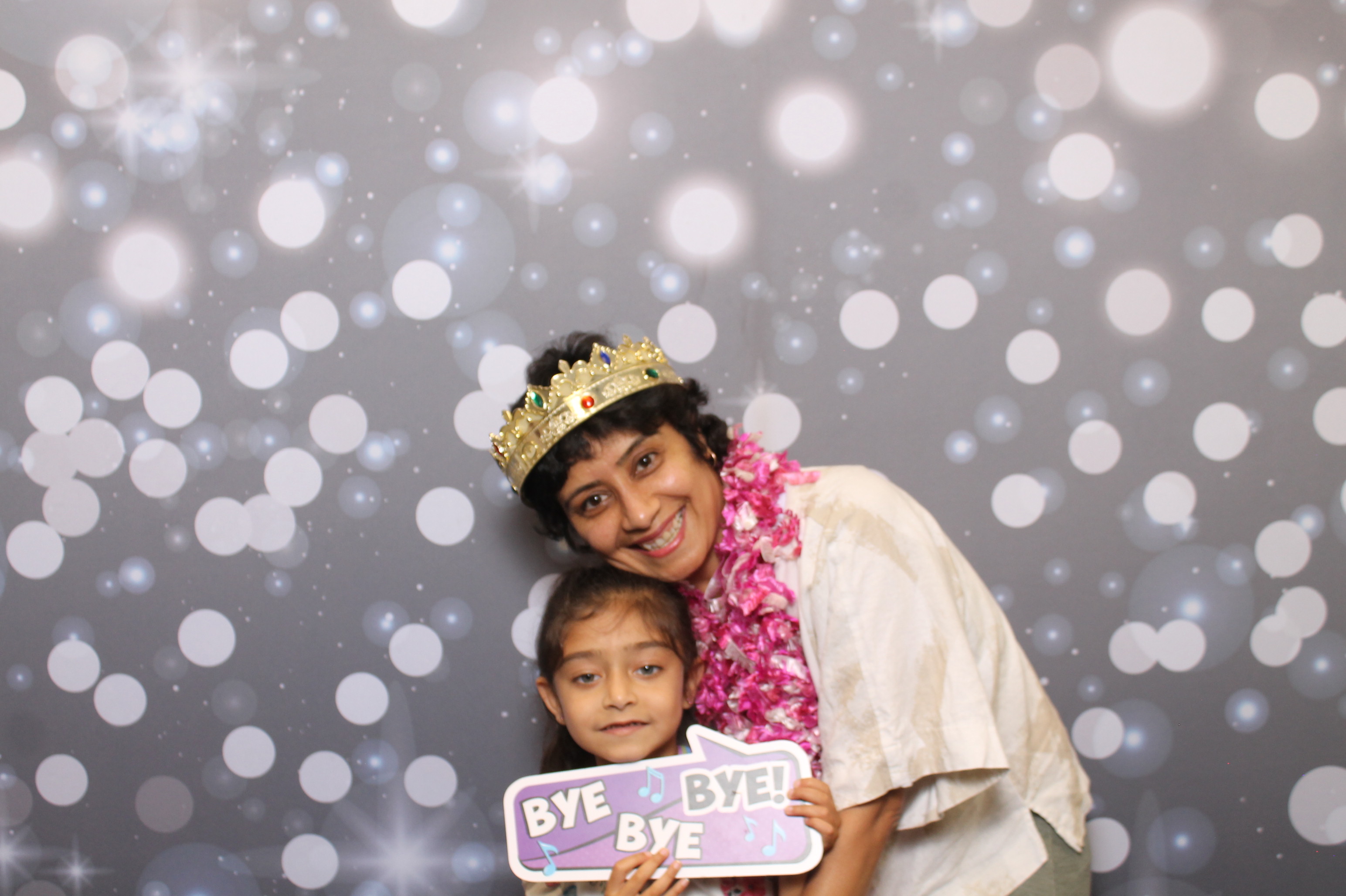Bonfire Bash | View more photos from the event at gallery.photoboothcincy.com/u/PhotoBoothCincy/Bonfire-Bash