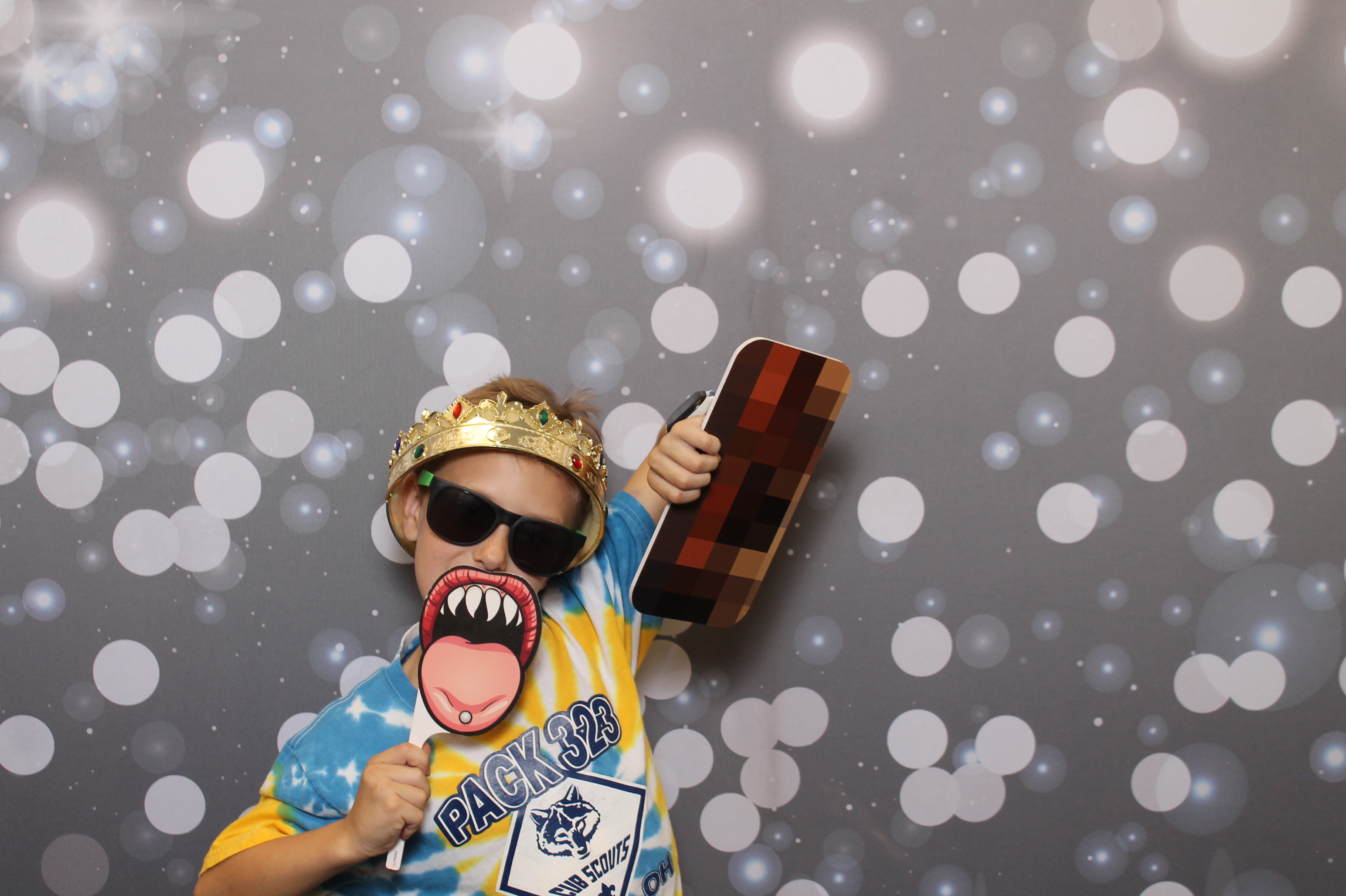 Bonfire Bash | View more photos from the event at gallery.photoboothcincy.com/u/PhotoBoothCincy/Bonfire-Bash