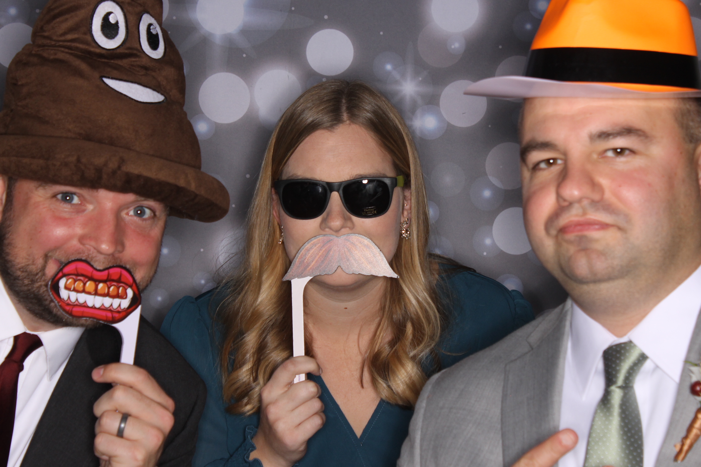 Brook & John's Wedding | View more photos from the event at gallery.photoboothcincy.com/u/PhotoBoothCincy/Brook-Johns-Wedding