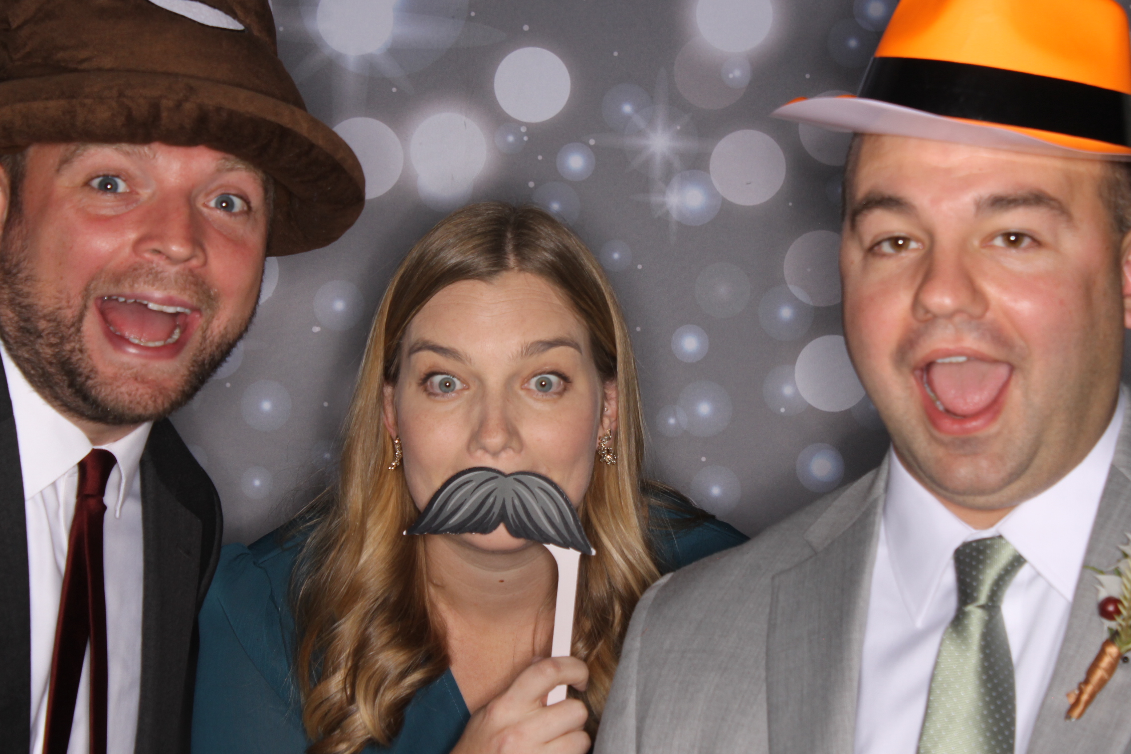 Brook & John's Wedding | View more photos from the event at gallery.photoboothcincy.com/u/PhotoBoothCincy/Brook-Johns-Wedding