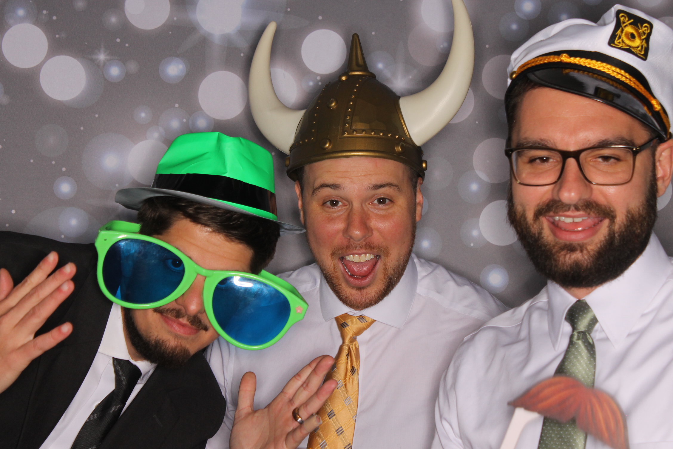 Brook & John's Wedding | View more photos from the event at gallery.photoboothcincy.com/u/PhotoBoothCincy/Brook-Johns-Wedding