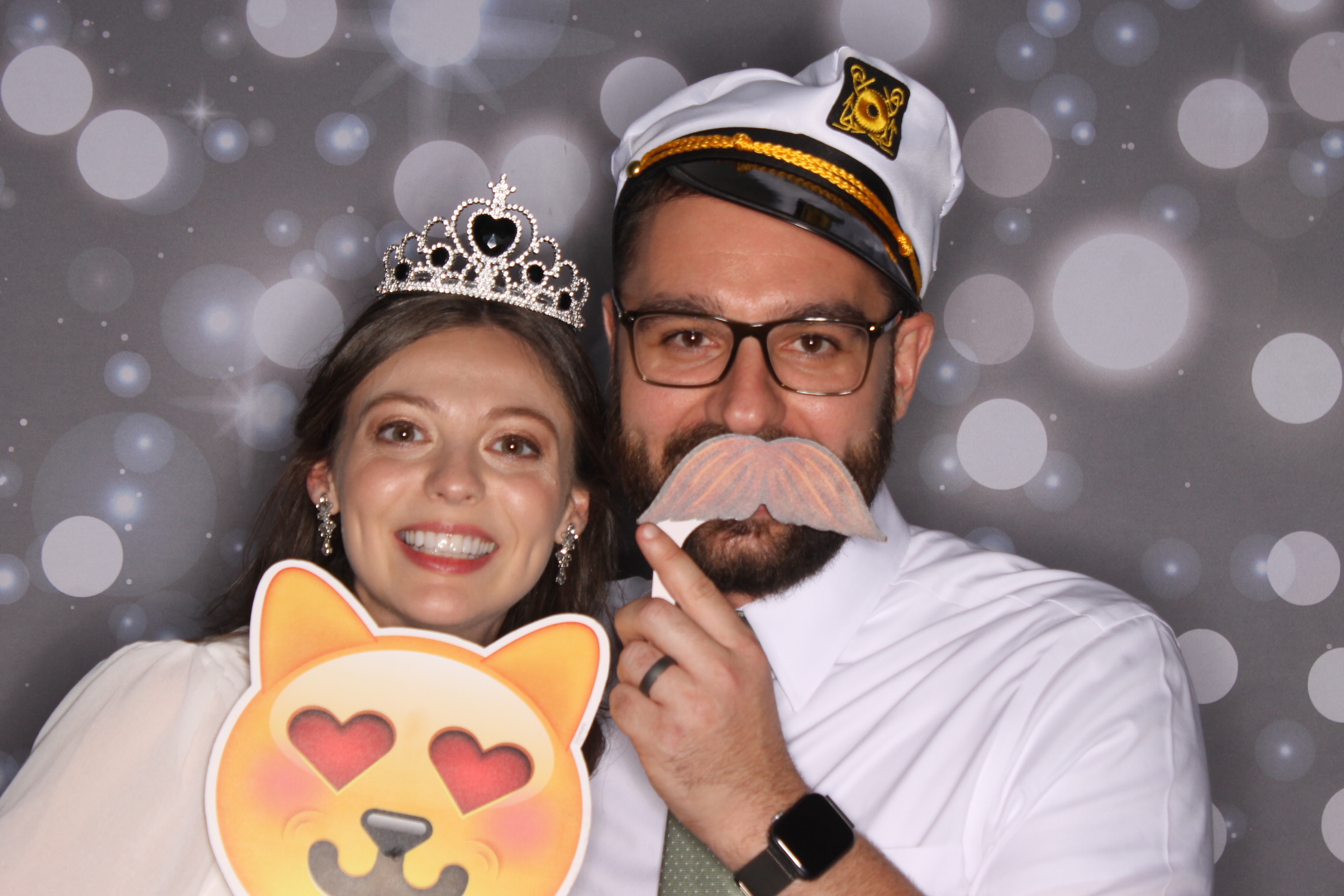 Brook & John's Wedding | View more photos from the event at gallery.photoboothcincy.com/u/PhotoBoothCincy/Brook-Johns-Wedding