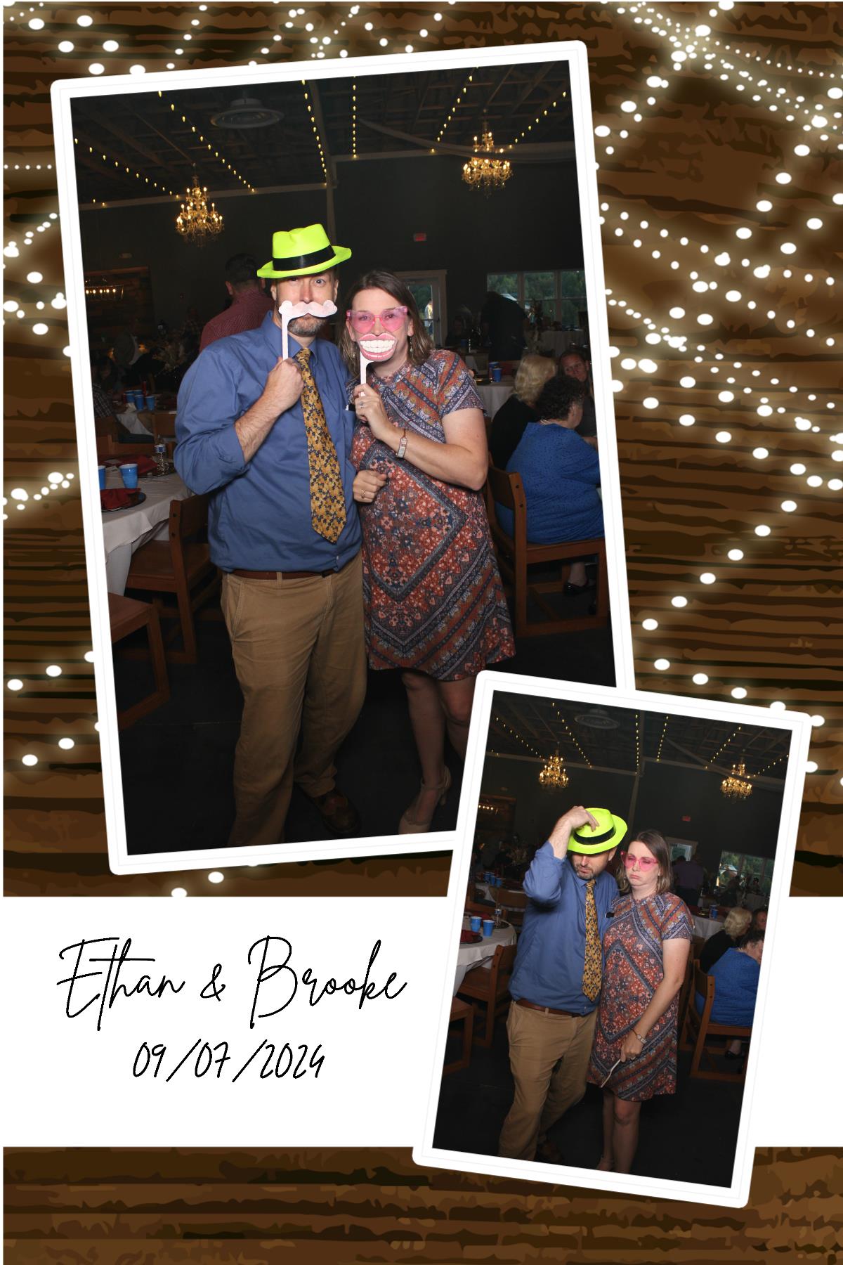 Brooke & Ethan | View more photos from the event at gallery.photoboothcincy.com/u/PhotoBoothCincy/Brooke-Ethan