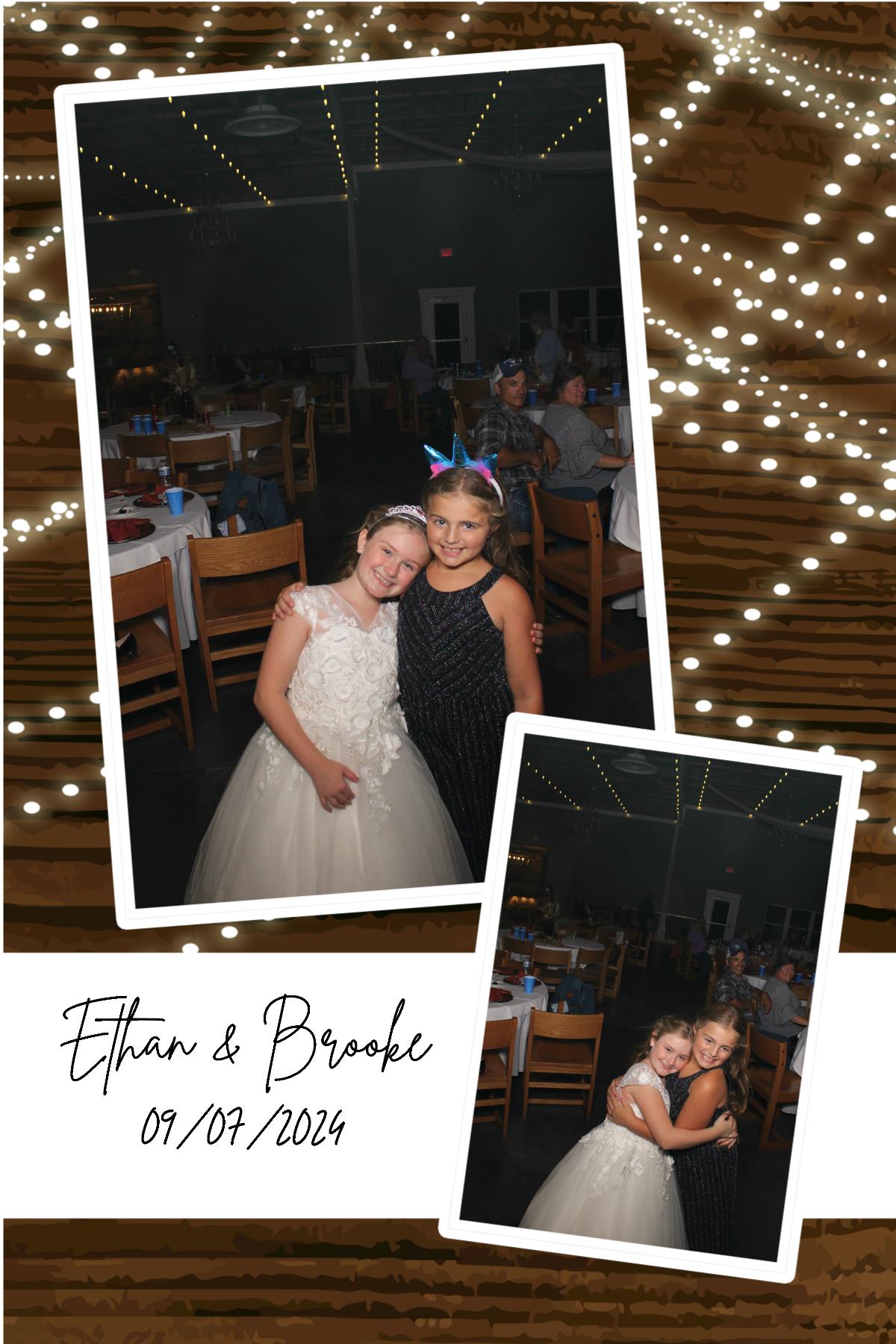 Brooke & Ethan | View more photos from the event at gallery.photoboothcincy.com/u/PhotoBoothCincy/Brooke-Ethan