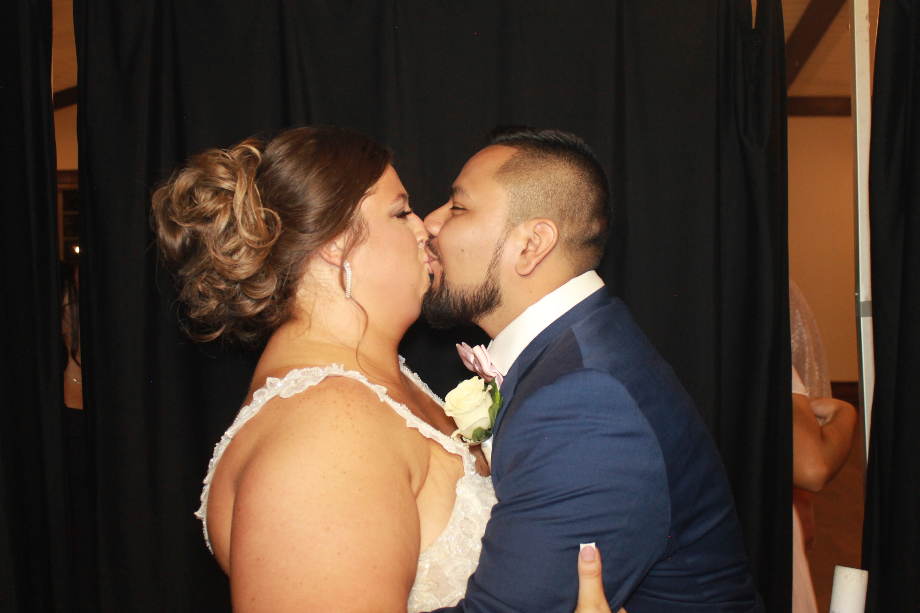 Brooke & Jose | View more photos from the event at gallery.photoboothcincy.com/u/PhotoBoothCincy/Brooke-Jose