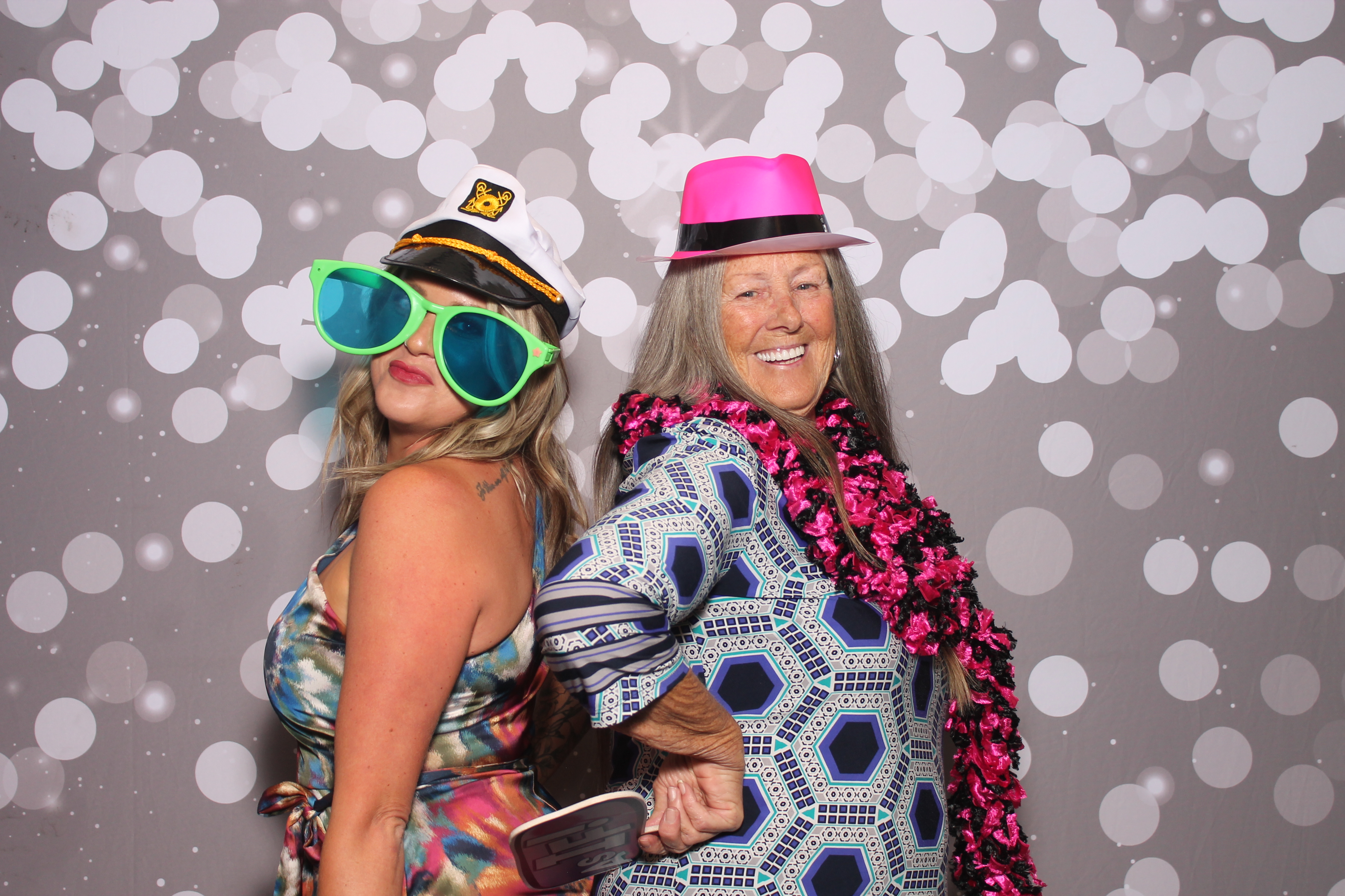 Brooks Wedding | View more photos from the event at gallery.photoboothcincy.com/u/PhotoBoothCincy/Brooks-Wedding