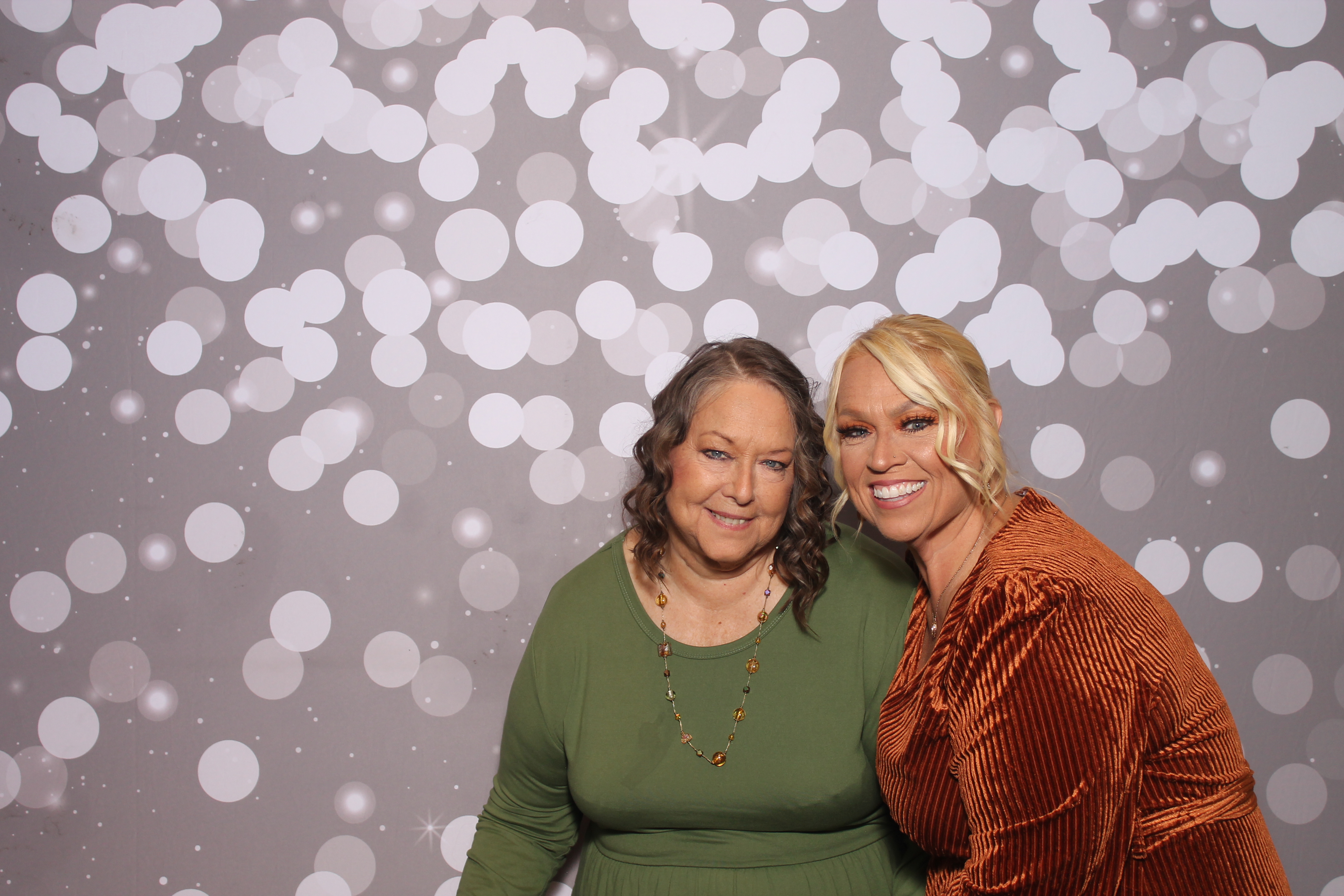 Brooks Wedding | View more photos from the event at gallery.photoboothcincy.com/u/PhotoBoothCincy/Brooks-Wedding
