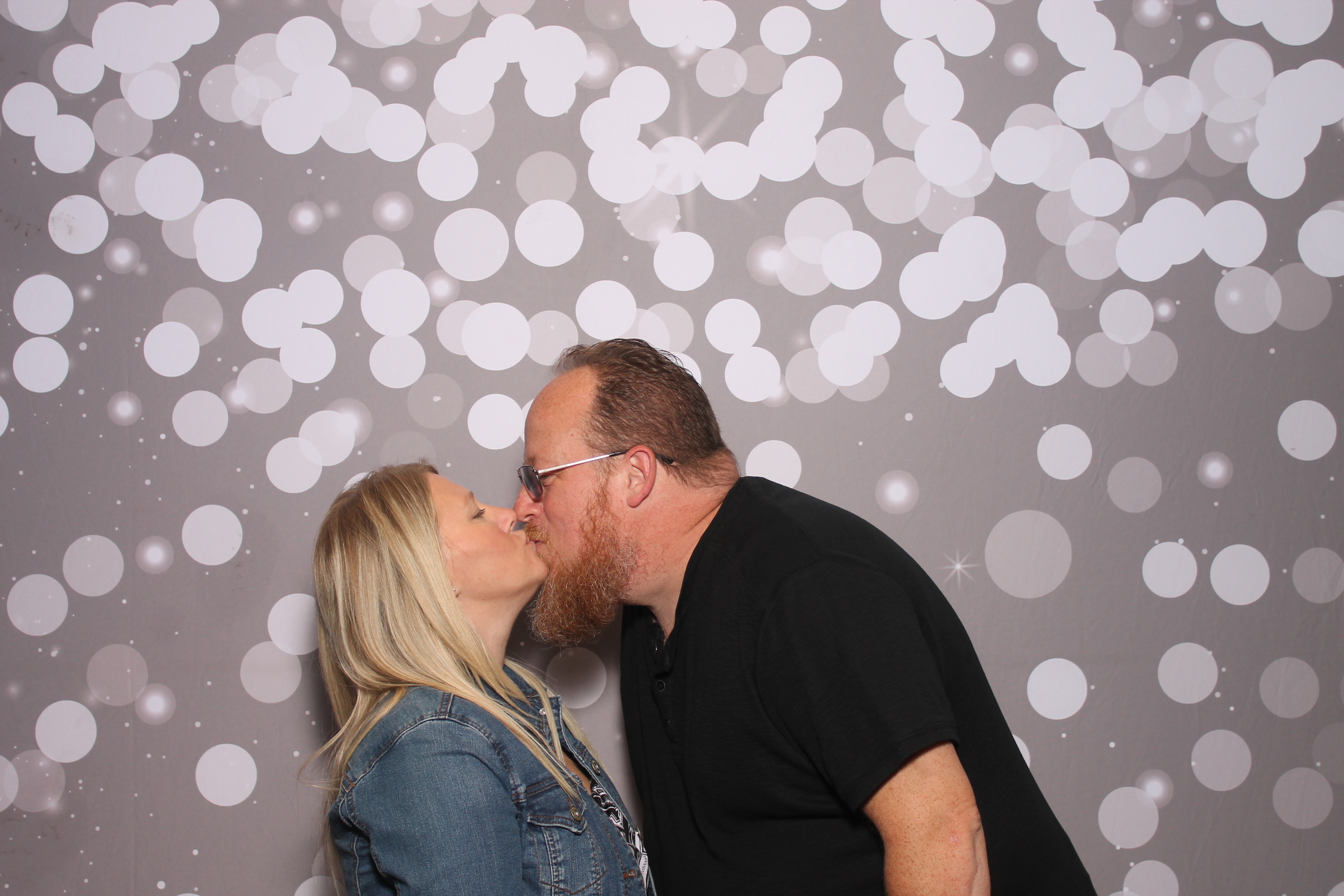 Brooks Wedding | View more photos from the event at gallery.photoboothcincy.com/u/PhotoBoothCincy/Brooks-Wedding