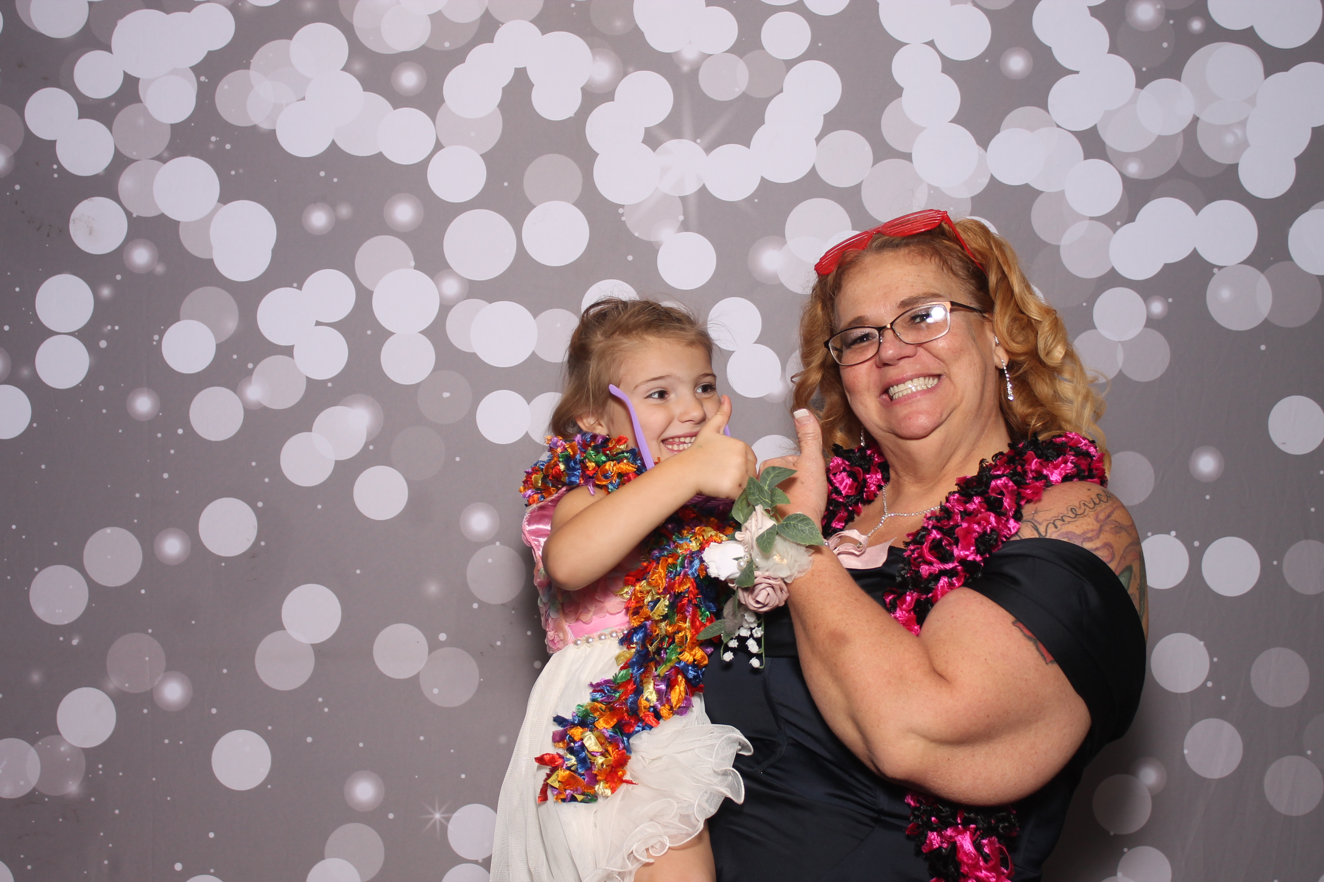 Brooks Wedding | View more photos from the event at gallery.photoboothcincy.com/u/PhotoBoothCincy/Brooks-Wedding