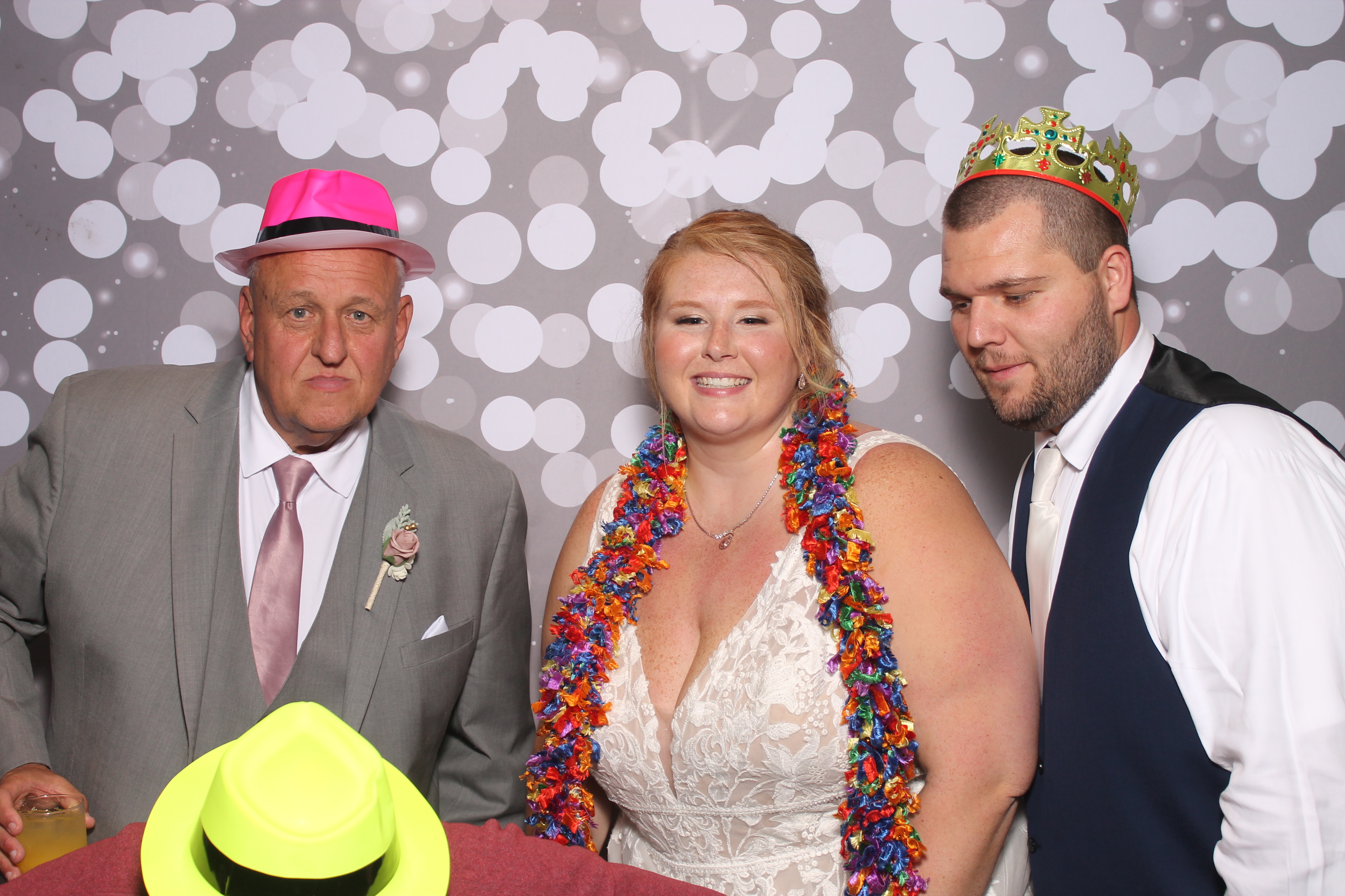 Brooks Wedding | View more photos from the event at gallery.photoboothcincy.com/u/PhotoBoothCincy/Brooks-Wedding