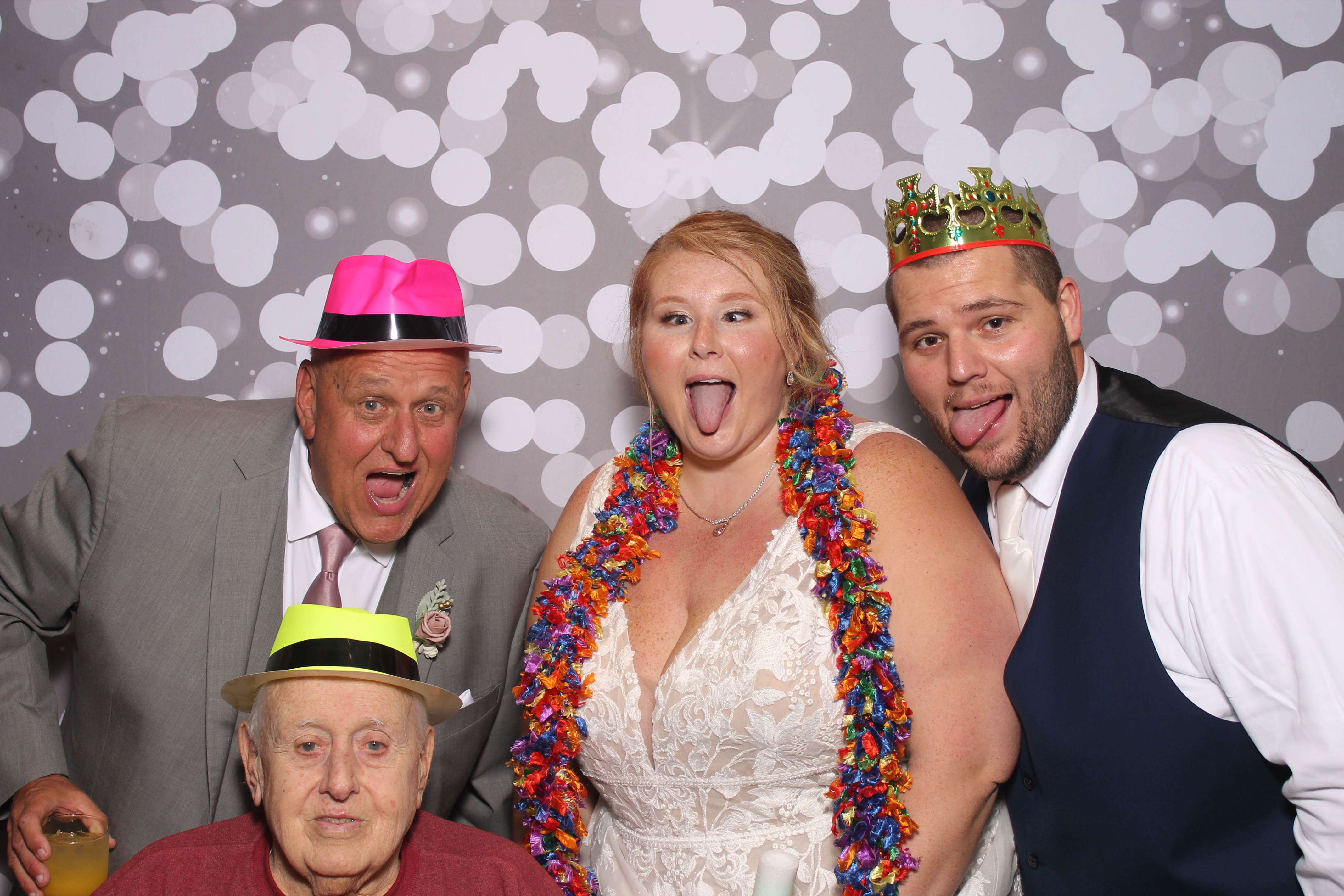 Brooks Wedding | View more photos from the event at gallery.photoboothcincy.com/u/PhotoBoothCincy/Brooks-Wedding