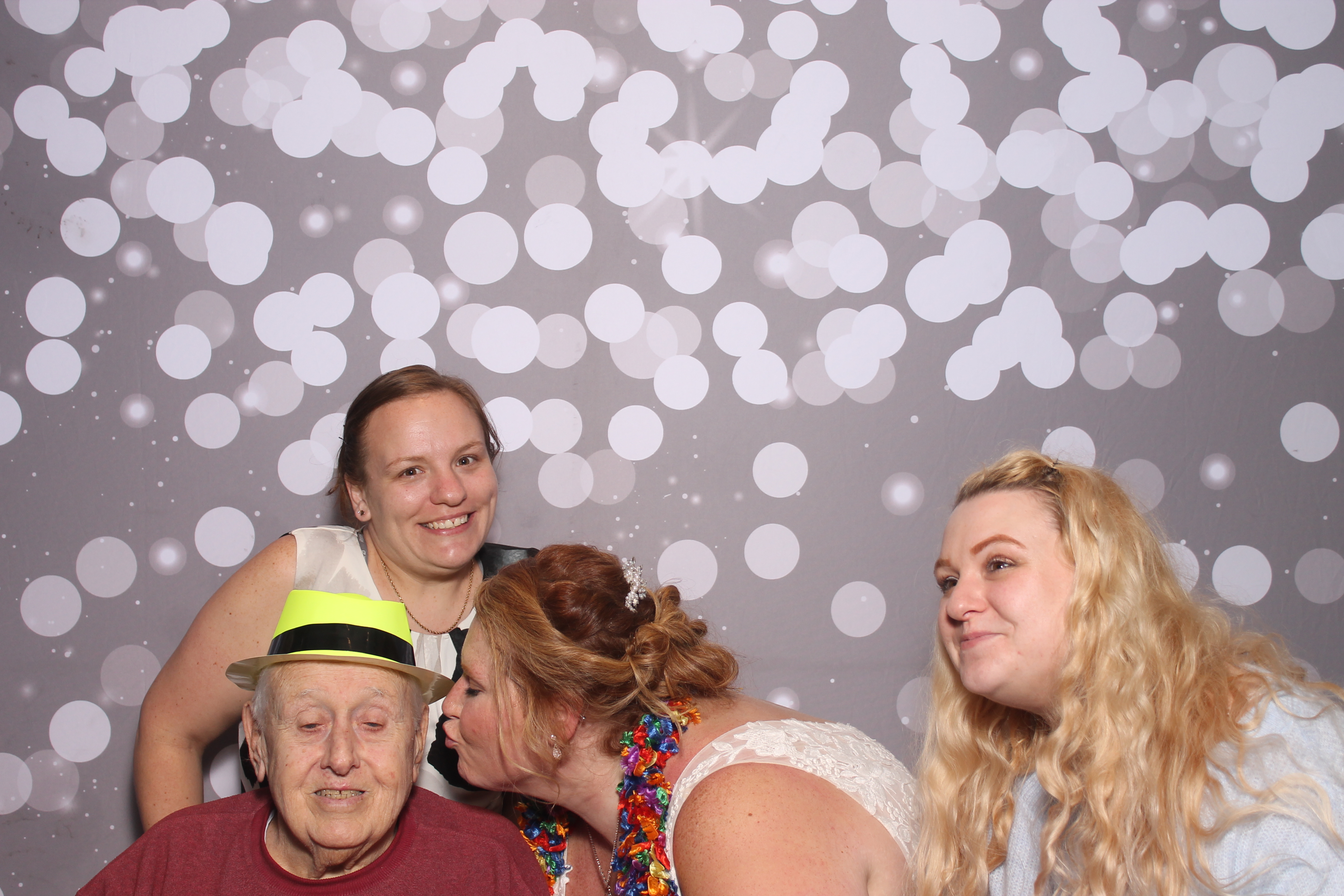 Brooks Wedding | View more photos from the event at gallery.photoboothcincy.com/u/PhotoBoothCincy/Brooks-Wedding