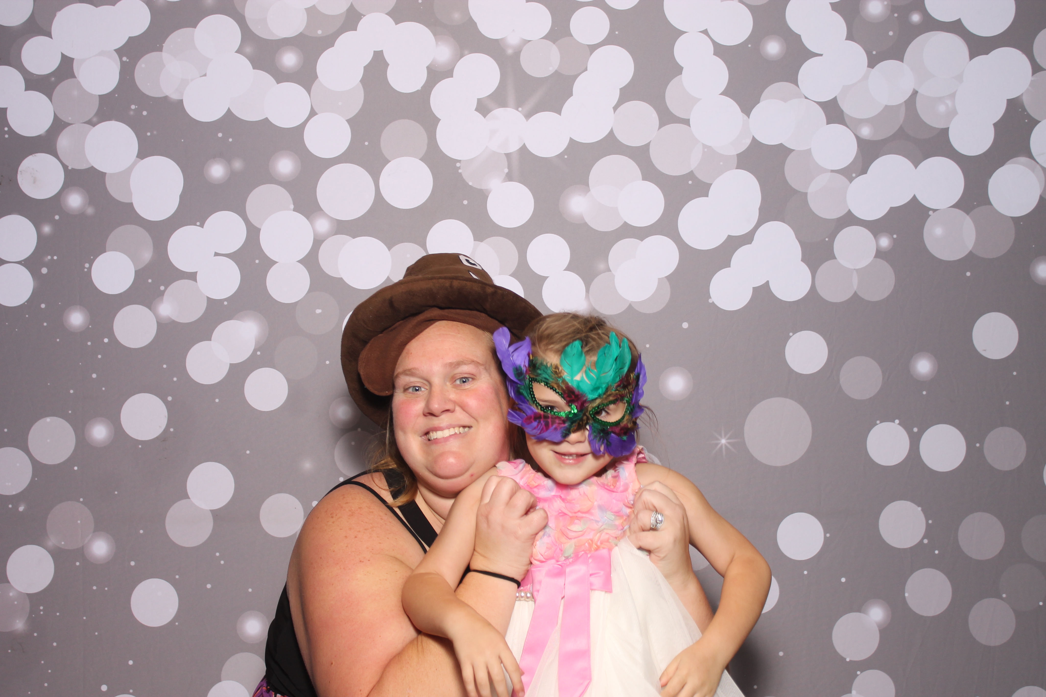 Brooks Wedding | View more photos from the event at gallery.photoboothcincy.com/u/PhotoBoothCincy/Brooks-Wedding