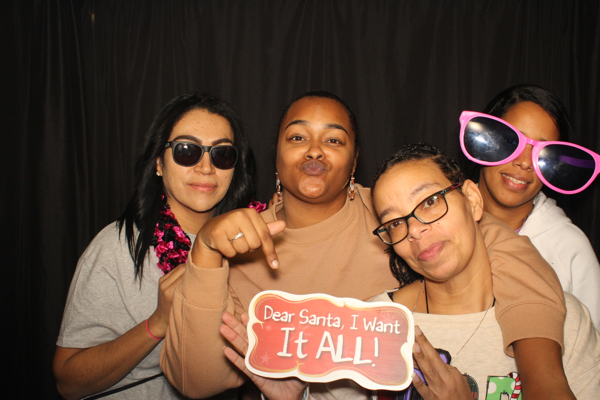 Butler County Educational Services  | View more photos from the event at gallery.photoboothcincy.com/u/PhotoBoothCincy/Butler-County-Educational-Services