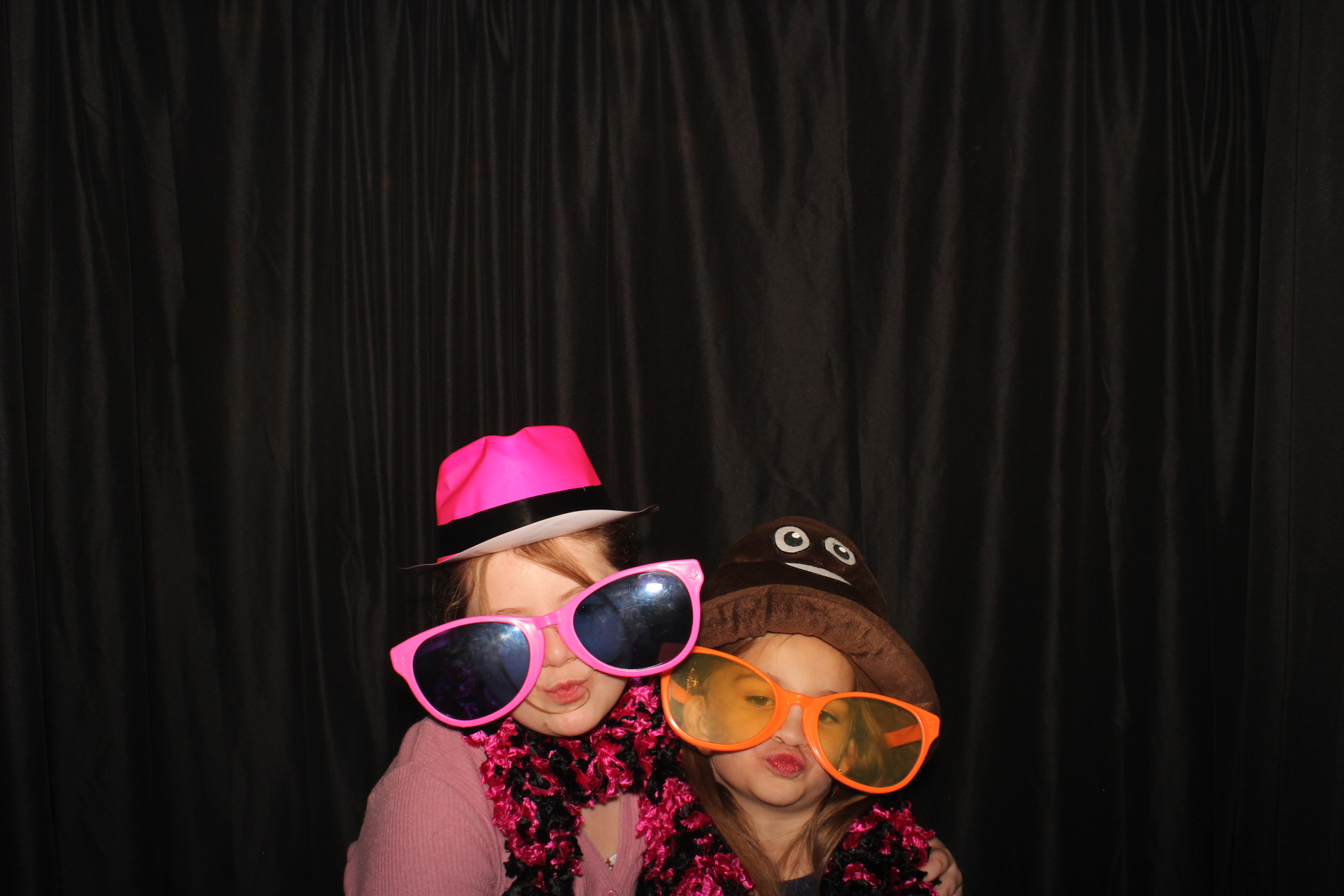 CCi Holiday Party | View more photos from the event at gallery.photoboothcincy.com/u/PhotoBoothCincy/CCi-Holiday-Party-1
