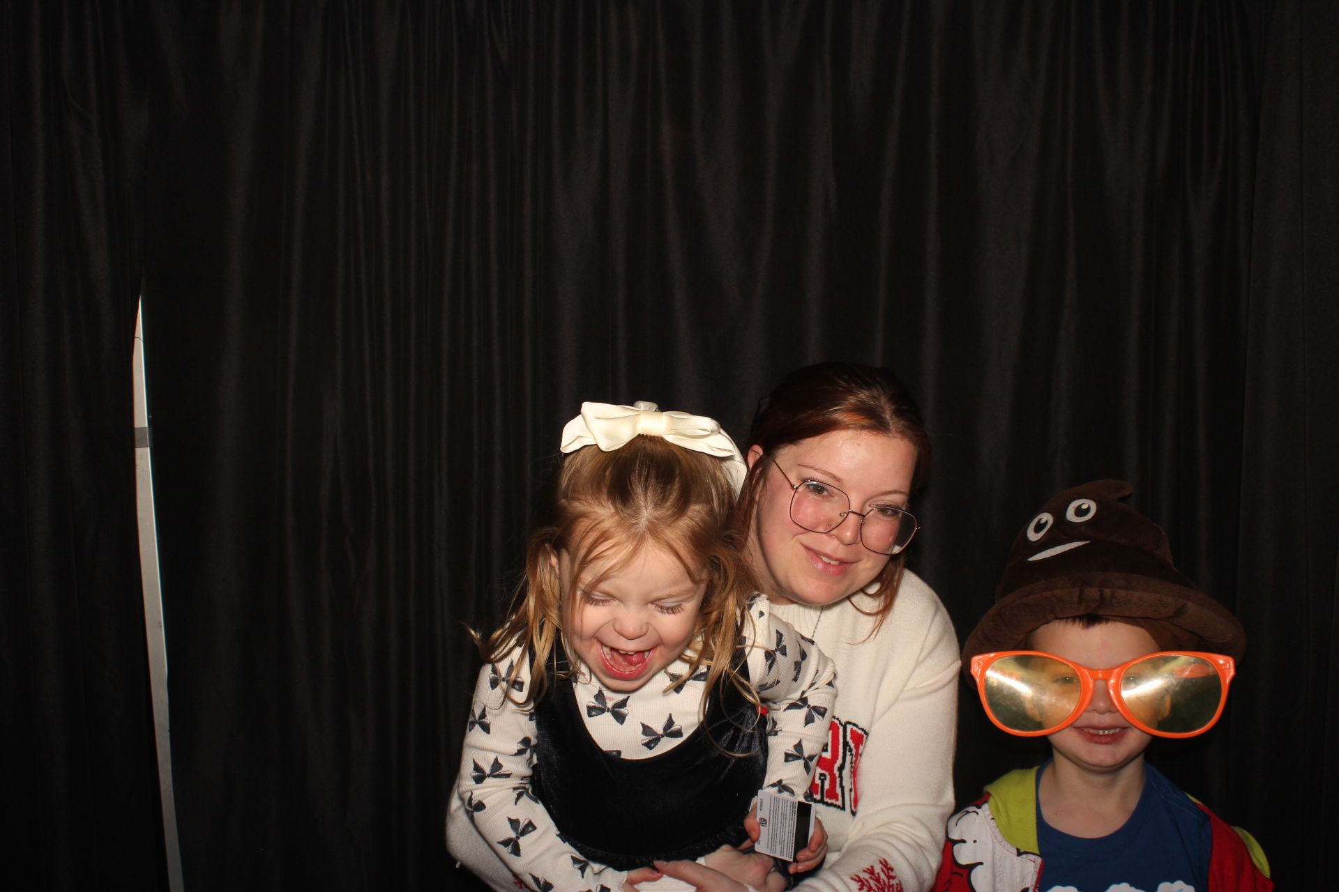 CCi Holiday Party | View more photos from the event at gallery.photoboothcincy.com/u/PhotoBoothCincy/CCi-Holiday-Party-1