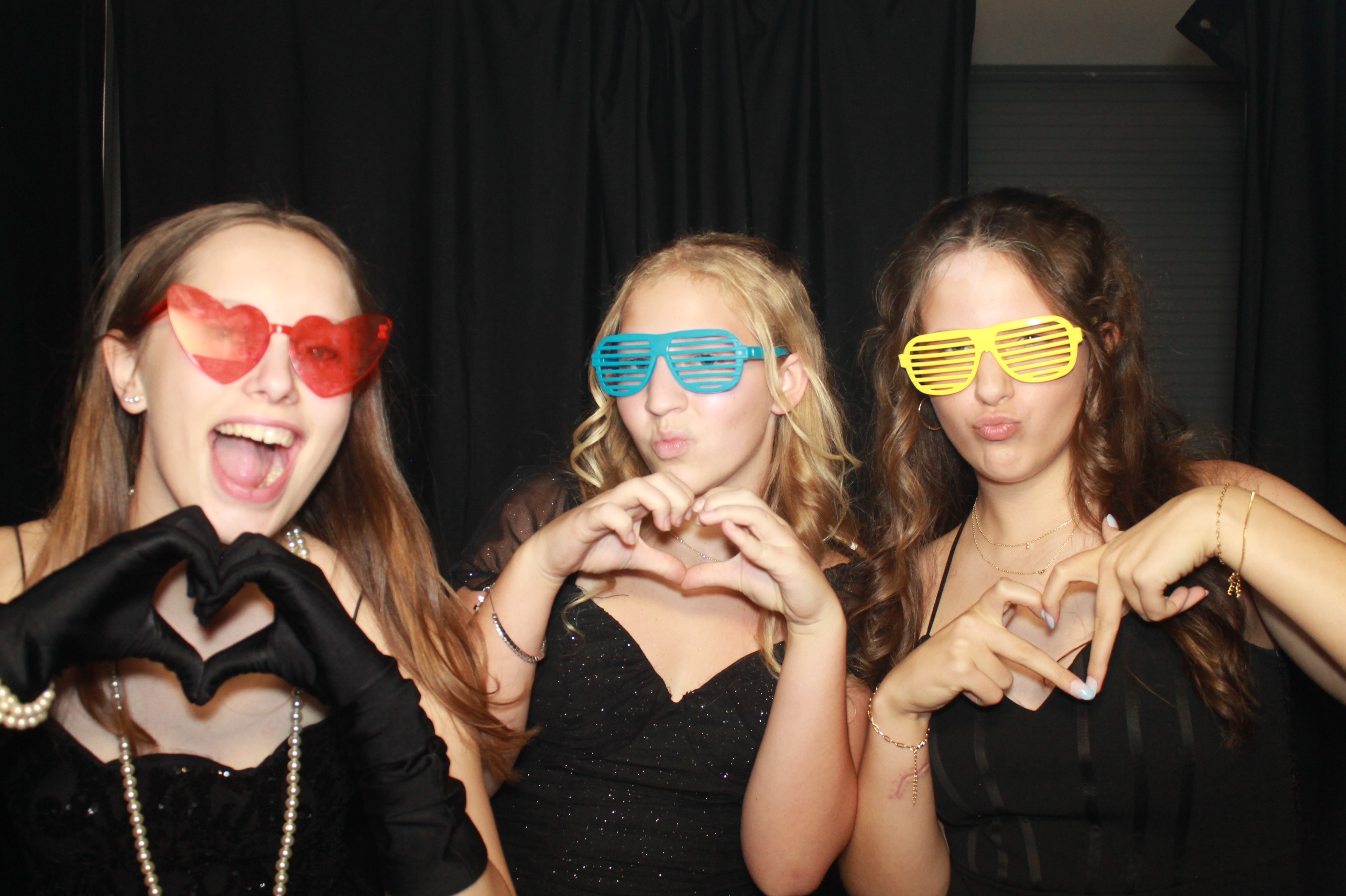CHess Chirstian School Homecoming | View more photos from the event at gallery.photoboothcincy.com/u/PhotoBoothCincy/CHess-Chirstian-School-Homecoming