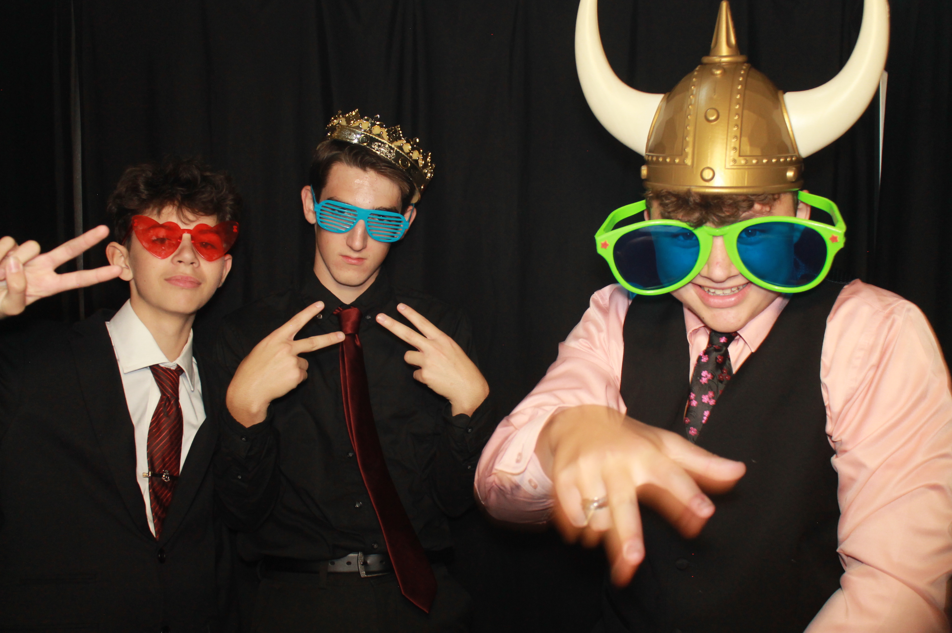 CHess Chirstian School Homecoming | View more photos from the event at gallery.photoboothcincy.com/u/PhotoBoothCincy/CHess-Chirstian-School-Homecoming