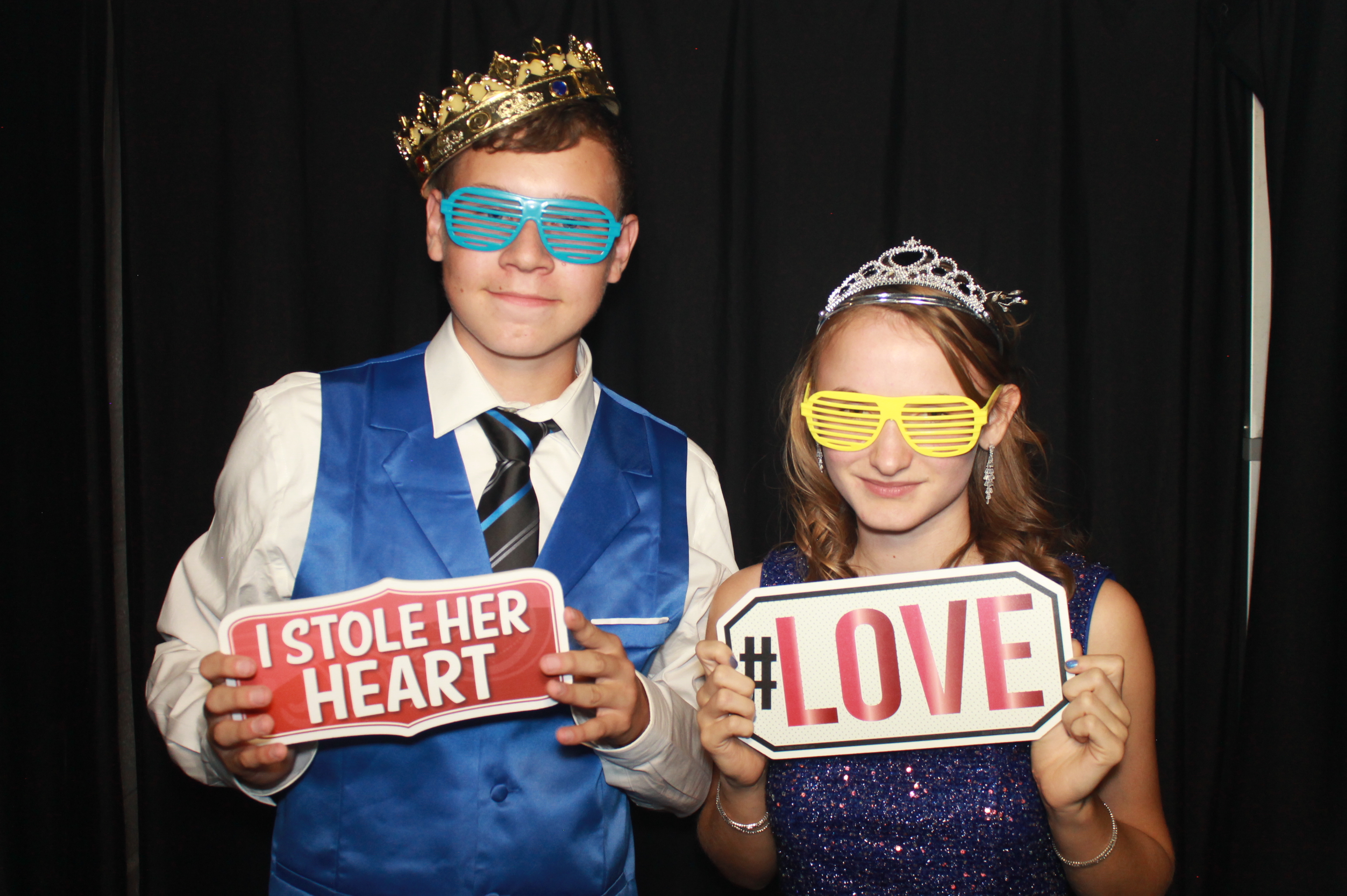 CHess Chirstian School Homecoming | View more photos from the event at gallery.photoboothcincy.com/u/PhotoBoothCincy/CHess-Chirstian-School-Homecoming