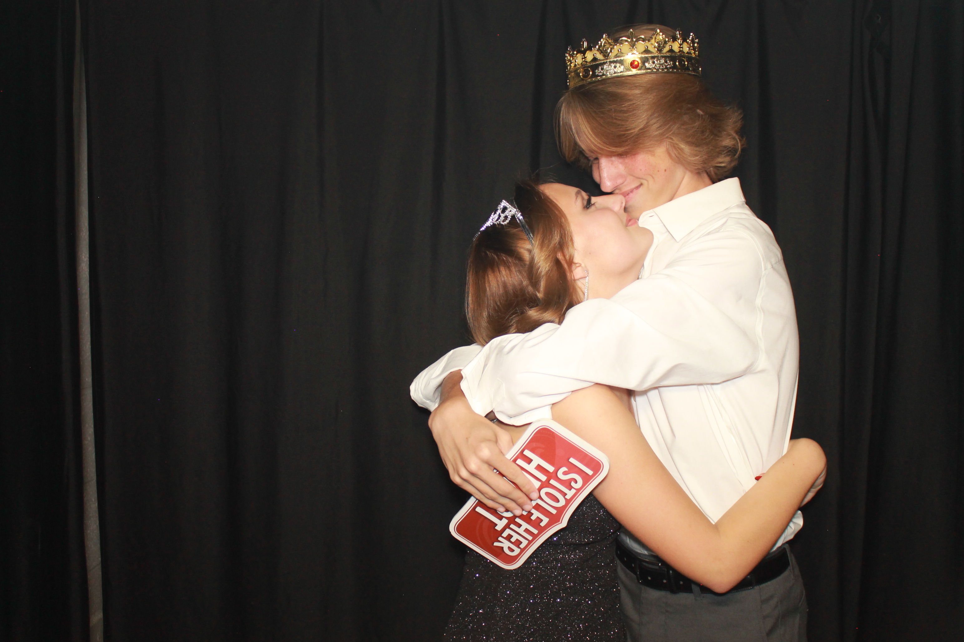 CHess Chirstian School Homecoming | View more photos from the event at gallery.photoboothcincy.com/u/PhotoBoothCincy/CHess-Chirstian-School-Homecoming