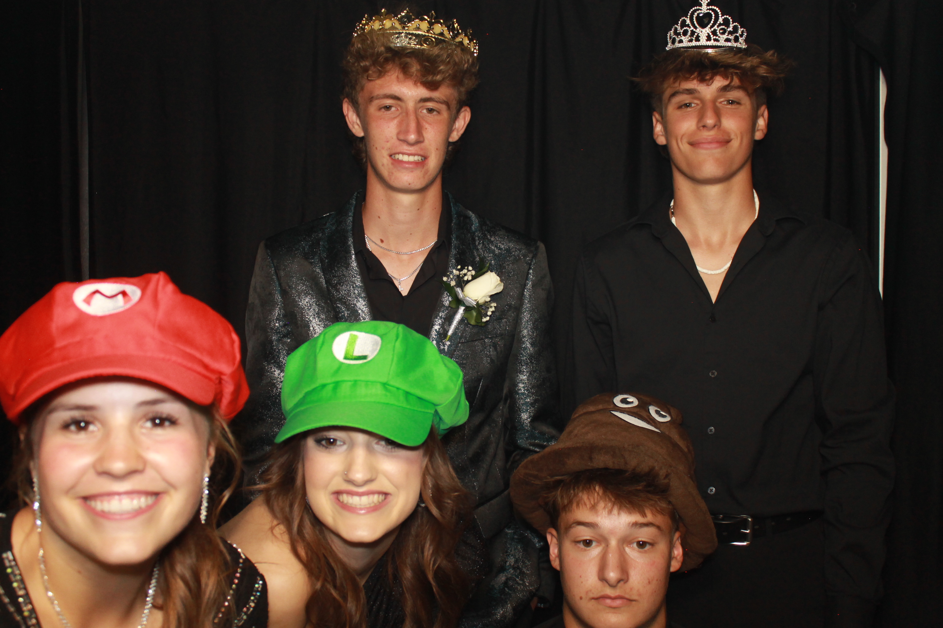 CHess Chirstian School Homecoming | View more photos from the event at gallery.photoboothcincy.com/u/PhotoBoothCincy/CHess-Chirstian-School-Homecoming