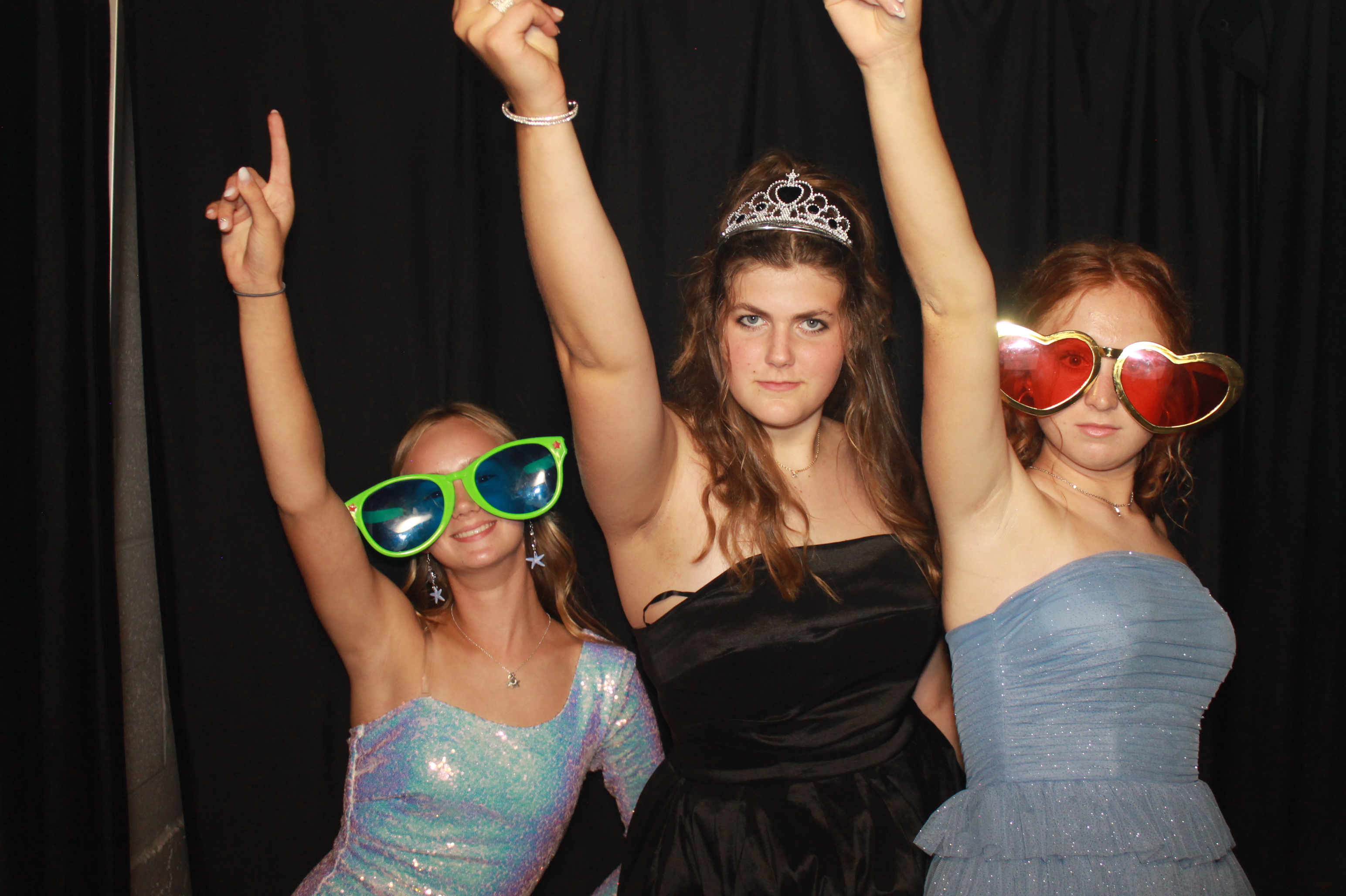 CHess Chirstian School Homecoming | View more photos from the event at gallery.photoboothcincy.com/u/PhotoBoothCincy/CHess-Chirstian-School-Homecoming