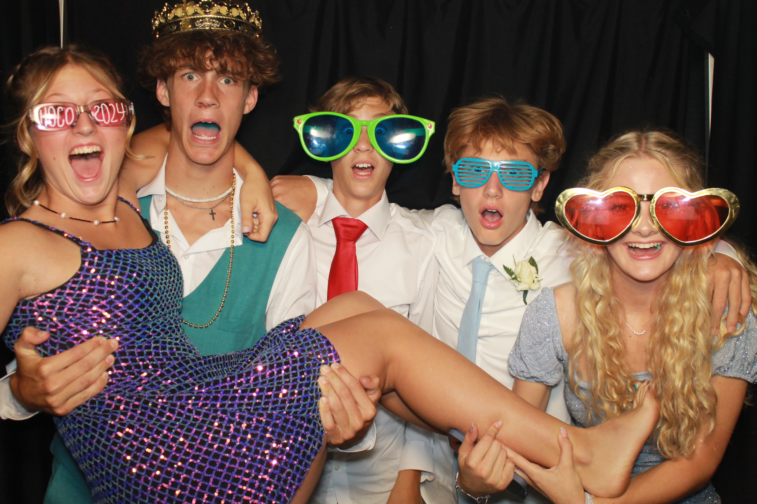 CHess Chirstian School Homecoming | View more photos from the event at gallery.photoboothcincy.com/u/PhotoBoothCincy/CHess-Chirstian-School-Homecoming