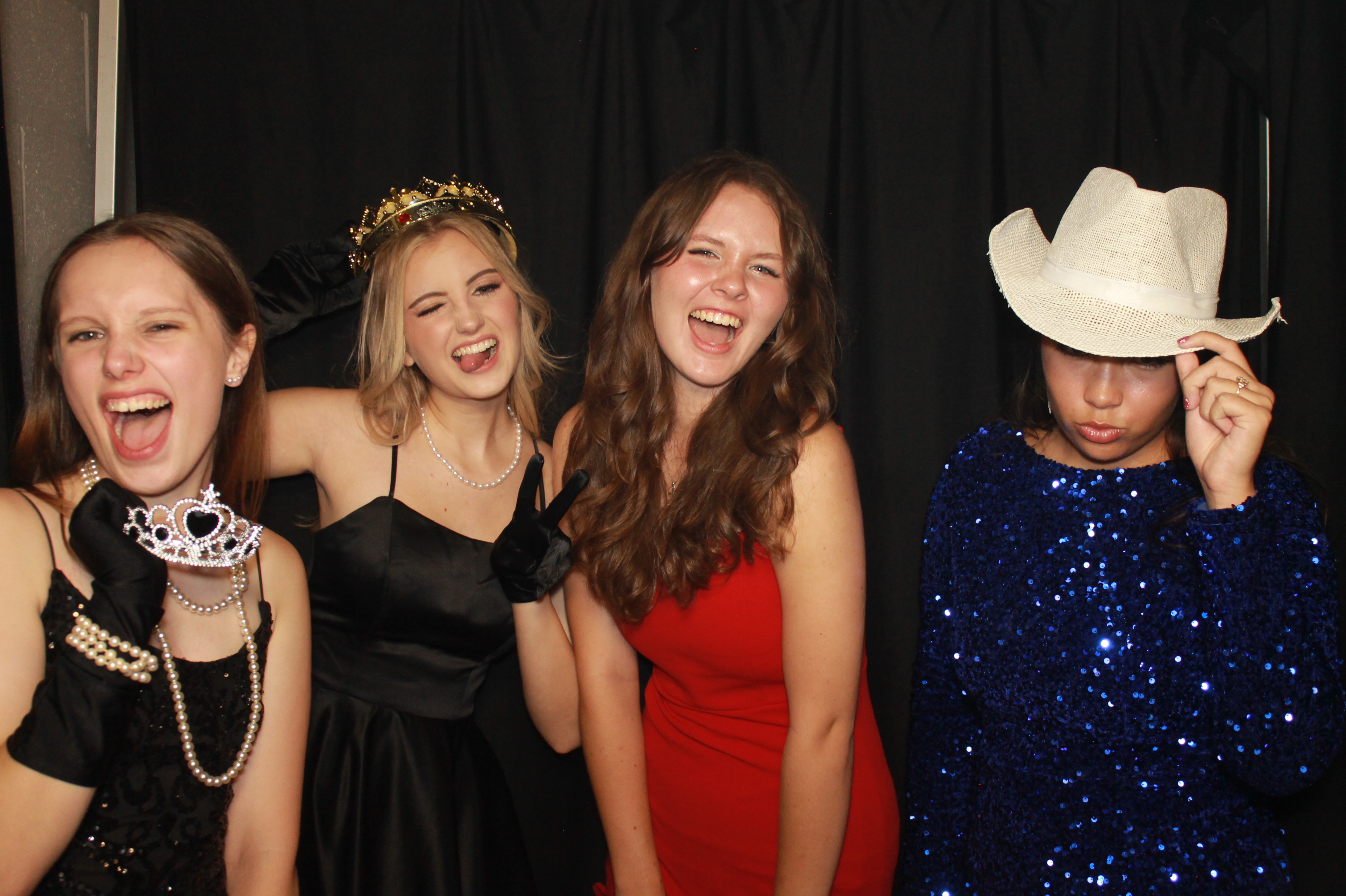 CHess Chirstian School Homecoming | View more photos from the event at gallery.photoboothcincy.com/u/PhotoBoothCincy/CHess-Chirstian-School-Homecoming