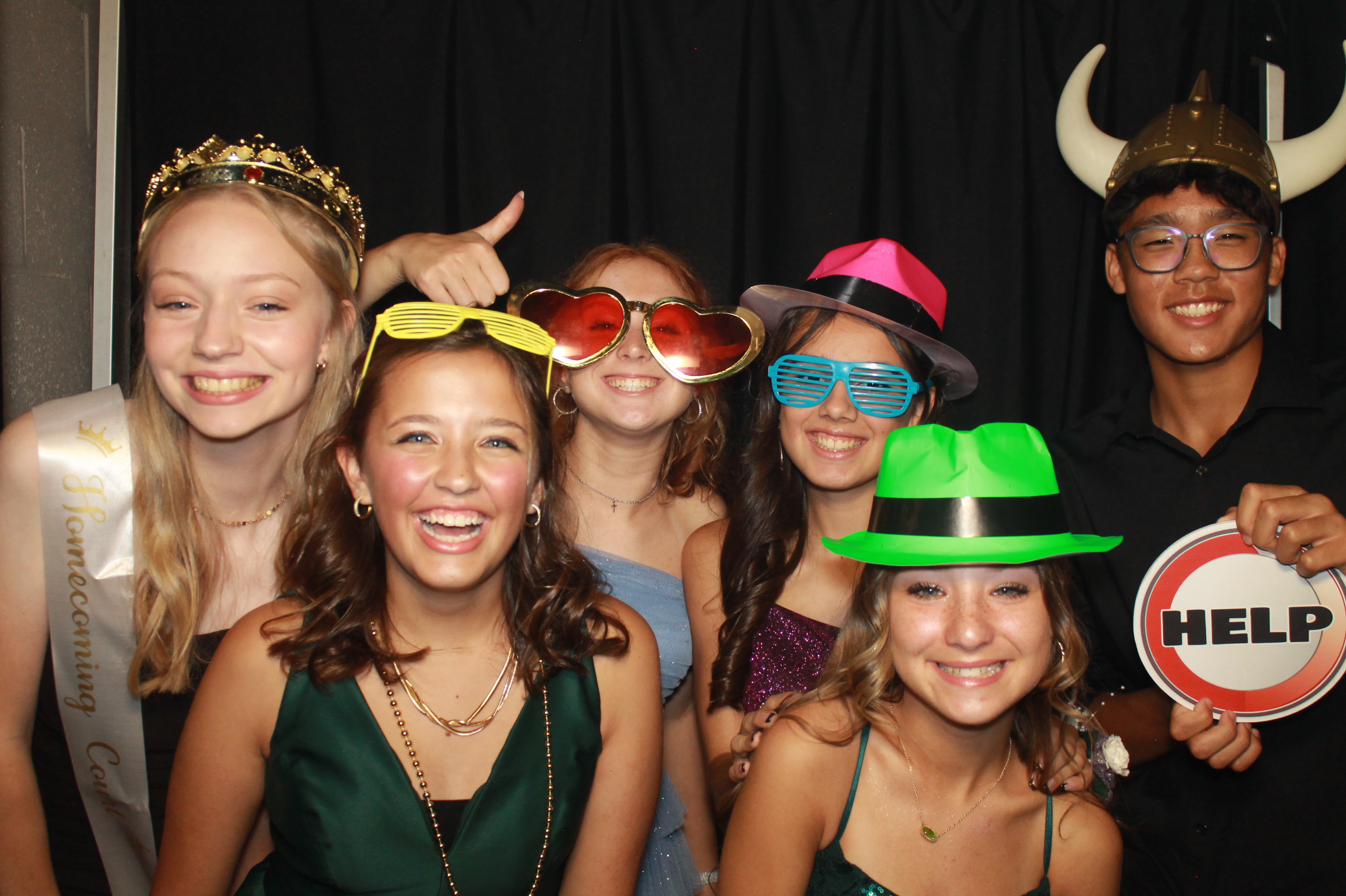 CHess Chirstian School Homecoming | View more photos from the event at gallery.photoboothcincy.com/u/PhotoBoothCincy/CHess-Chirstian-School-Homecoming