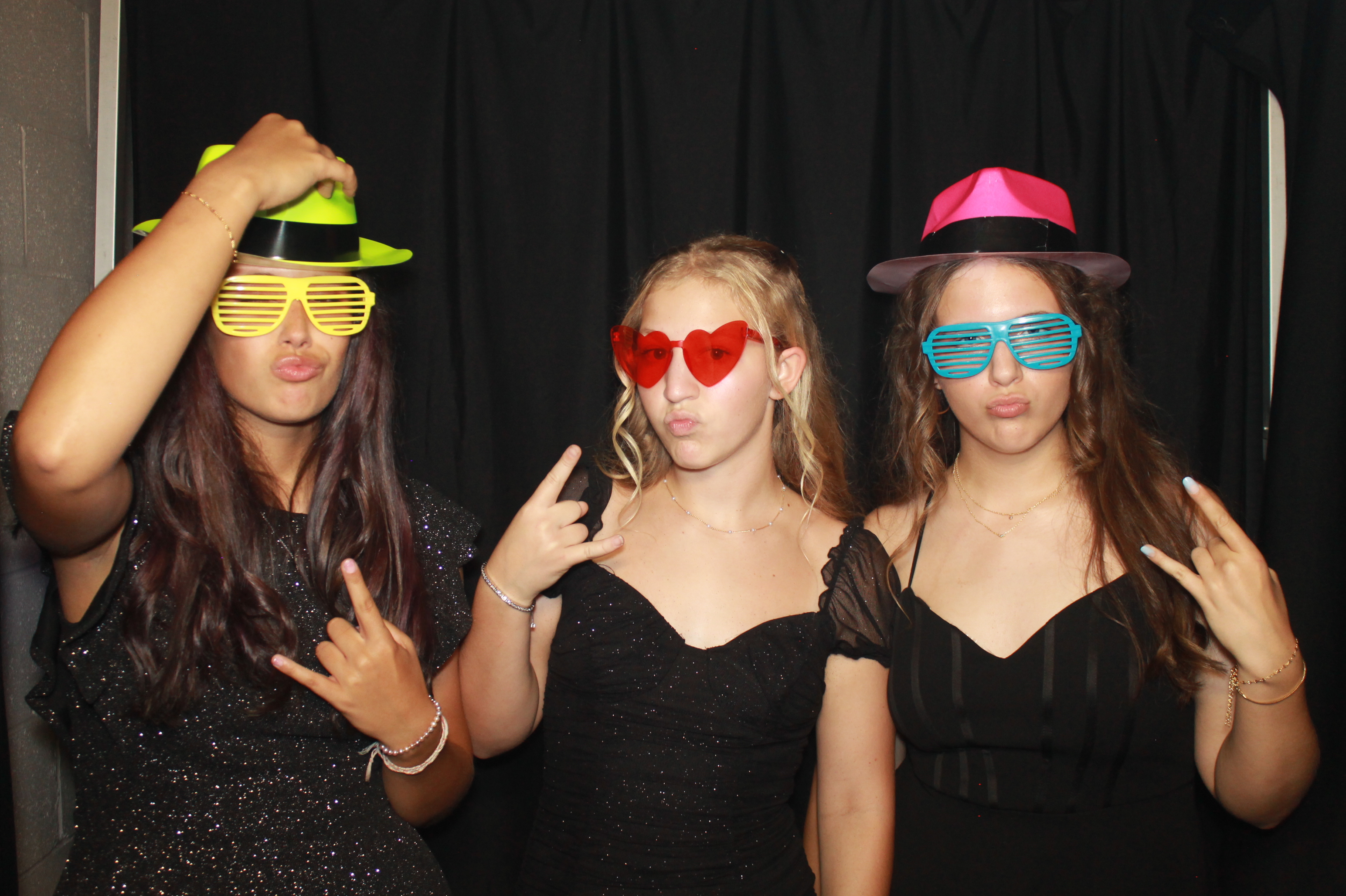 CHess Chirstian School Homecoming | View more photos from the event at gallery.photoboothcincy.com/u/PhotoBoothCincy/CHess-Chirstian-School-Homecoming