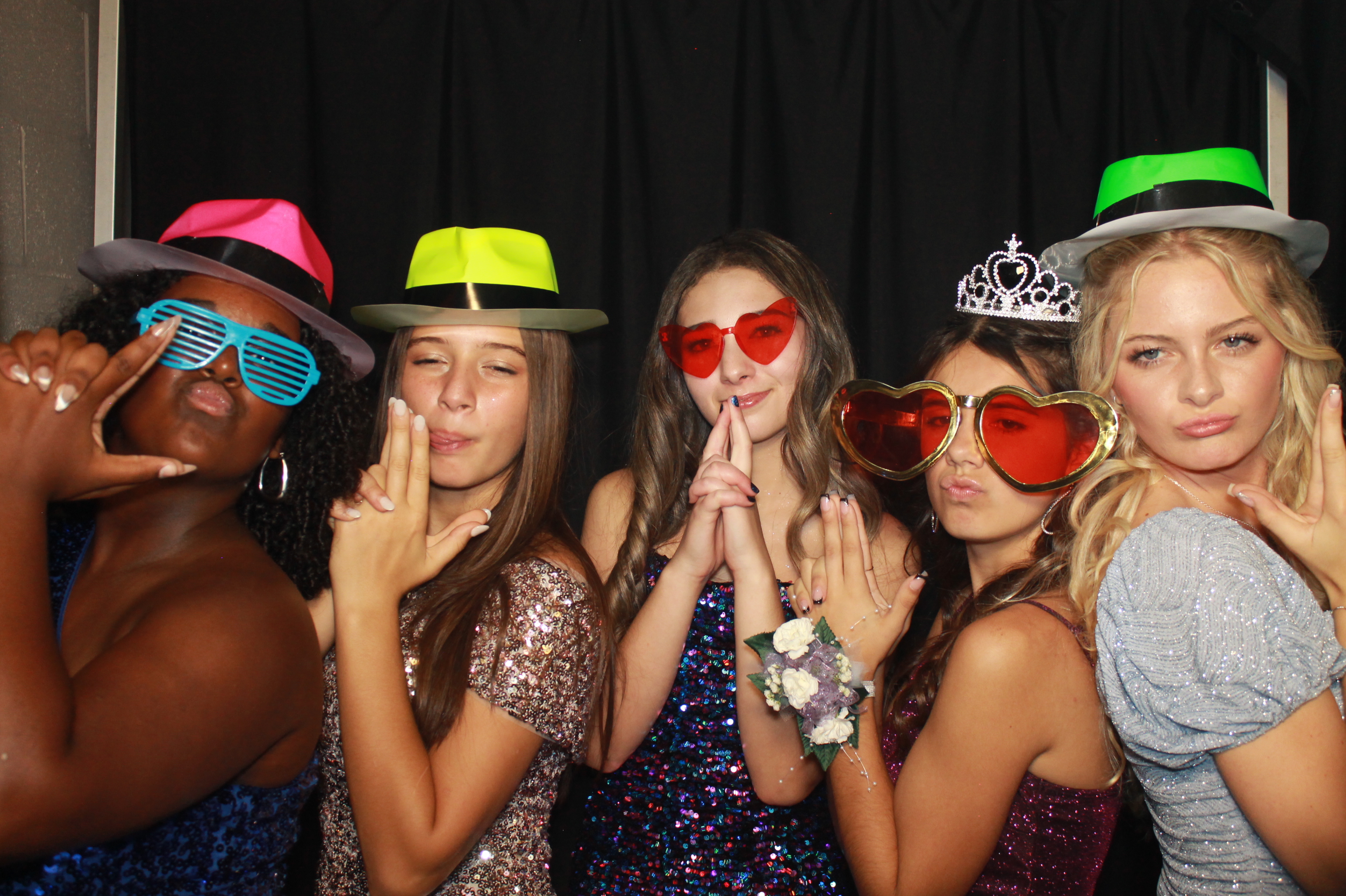 CHess Chirstian School Homecoming | View more photos from the event at gallery.photoboothcincy.com/u/PhotoBoothCincy/CHess-Chirstian-School-Homecoming
