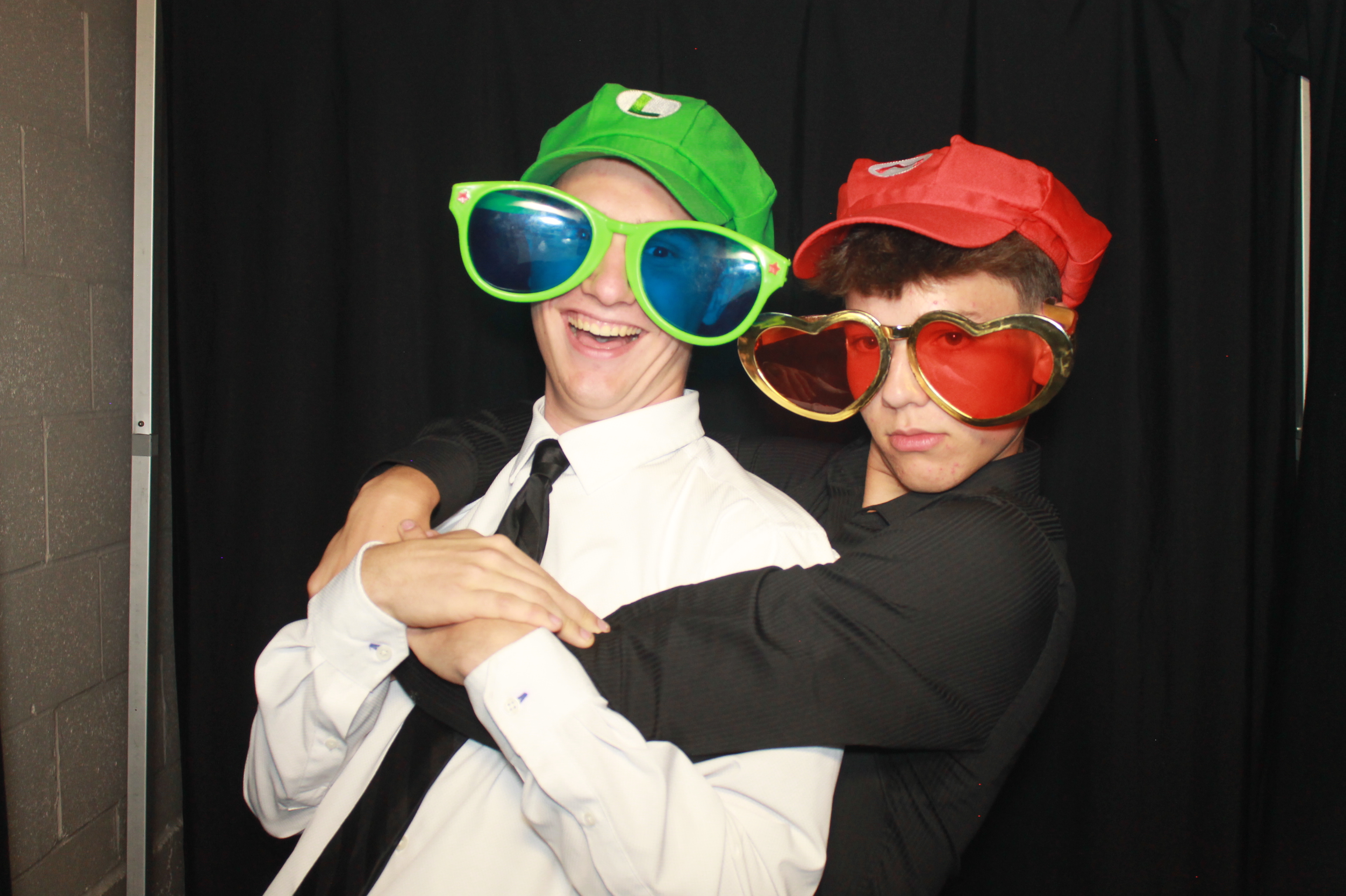 CHess Chirstian School Homecoming | View more photos from the event at gallery.photoboothcincy.com/u/PhotoBoothCincy/CHess-Chirstian-School-Homecoming