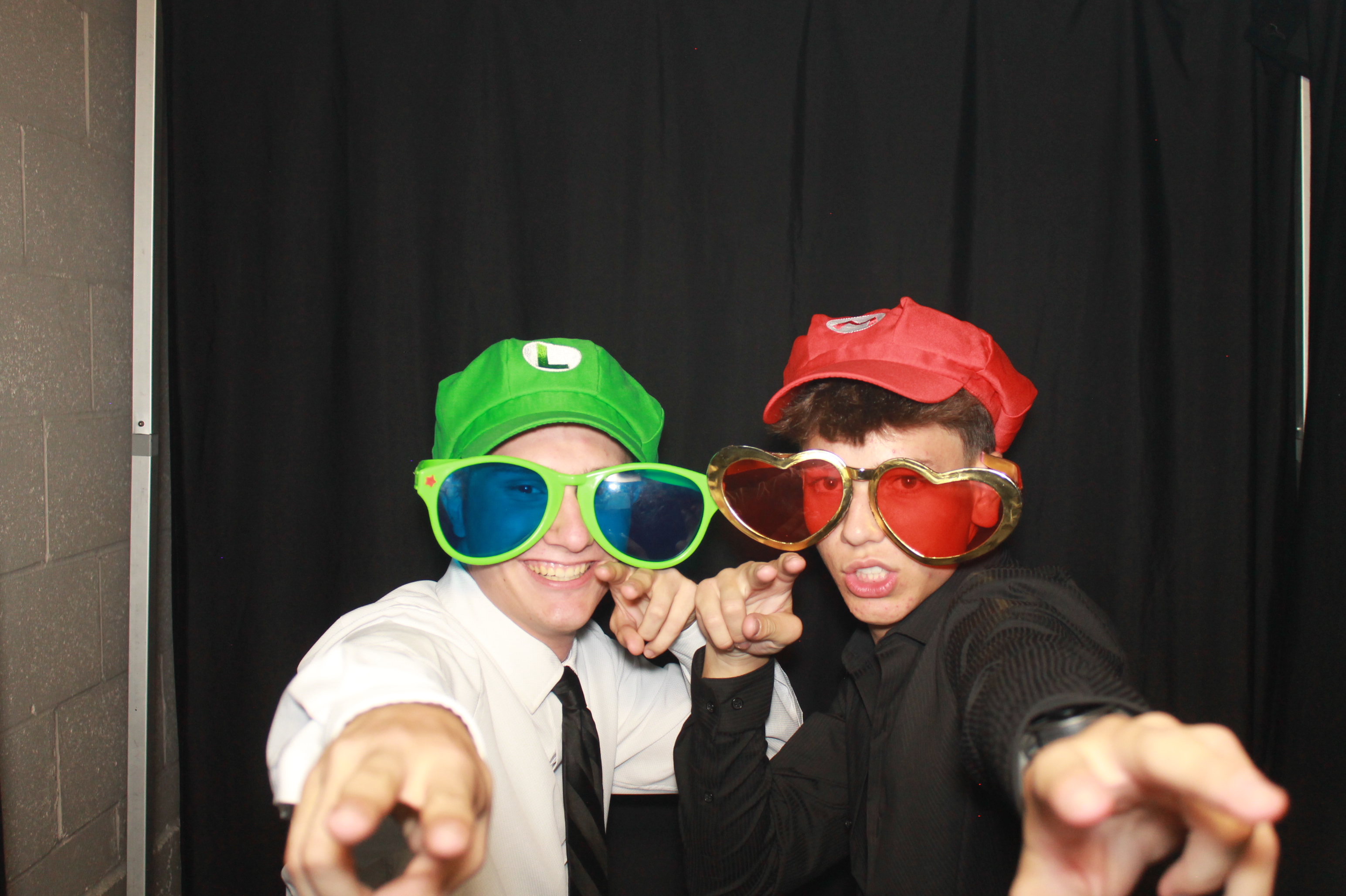 CHess Chirstian School Homecoming | View more photos from the event at gallery.photoboothcincy.com/u/PhotoBoothCincy/CHess-Chirstian-School-Homecoming