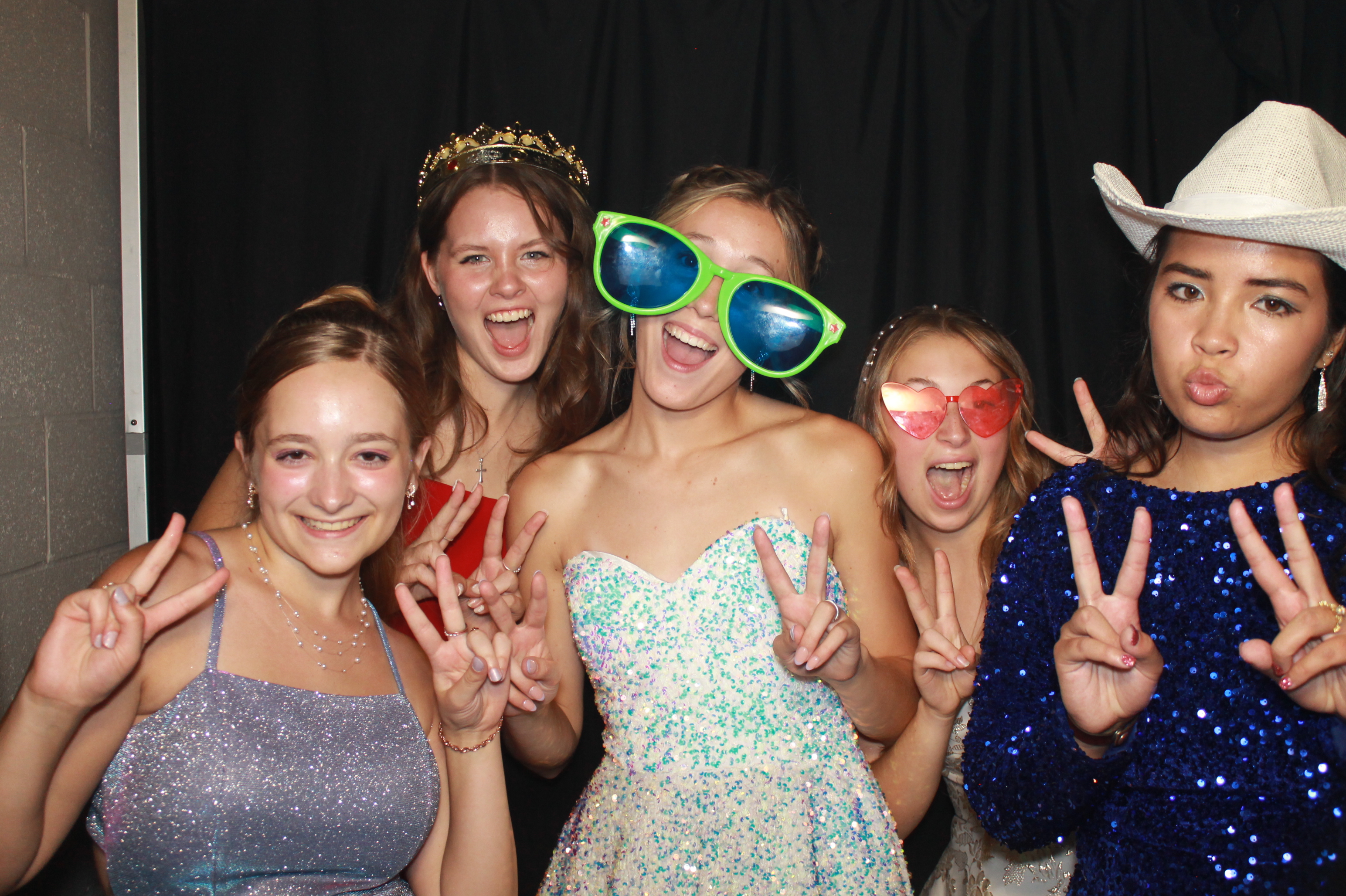 CHess Chirstian School Homecoming | View more photos from the event at gallery.photoboothcincy.com/u/PhotoBoothCincy/CHess-Chirstian-School-Homecoming