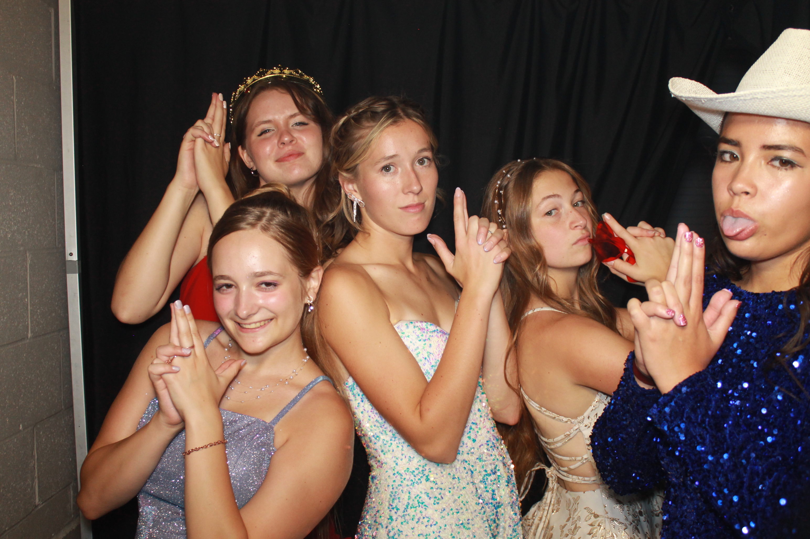 CHess Chirstian School Homecoming | View more photos from the event at gallery.photoboothcincy.com/u/PhotoBoothCincy/CHess-Chirstian-School-Homecoming