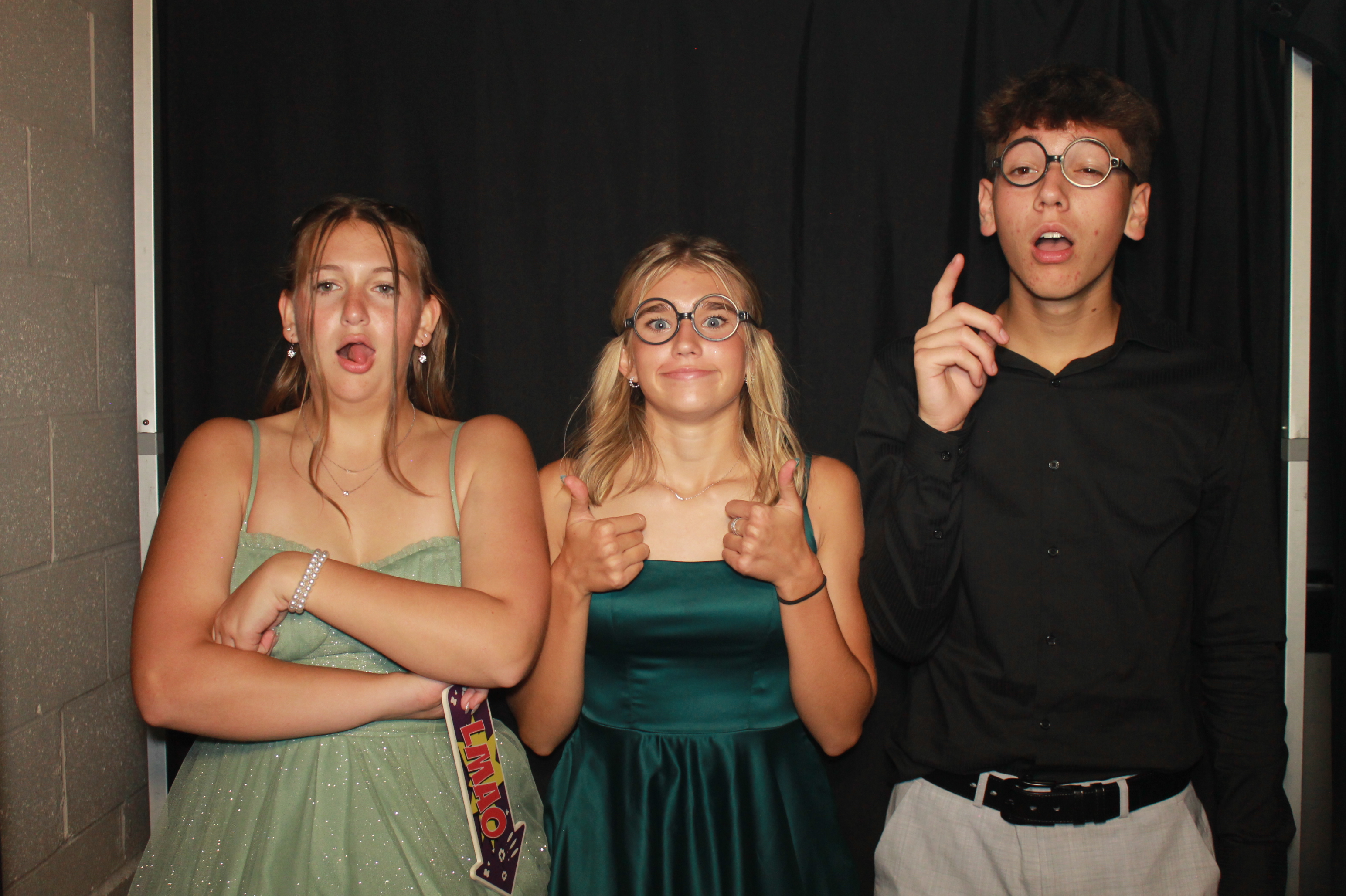 CHess Chirstian School Homecoming | View more photos from the event at gallery.photoboothcincy.com/u/PhotoBoothCincy/CHess-Chirstian-School-Homecoming