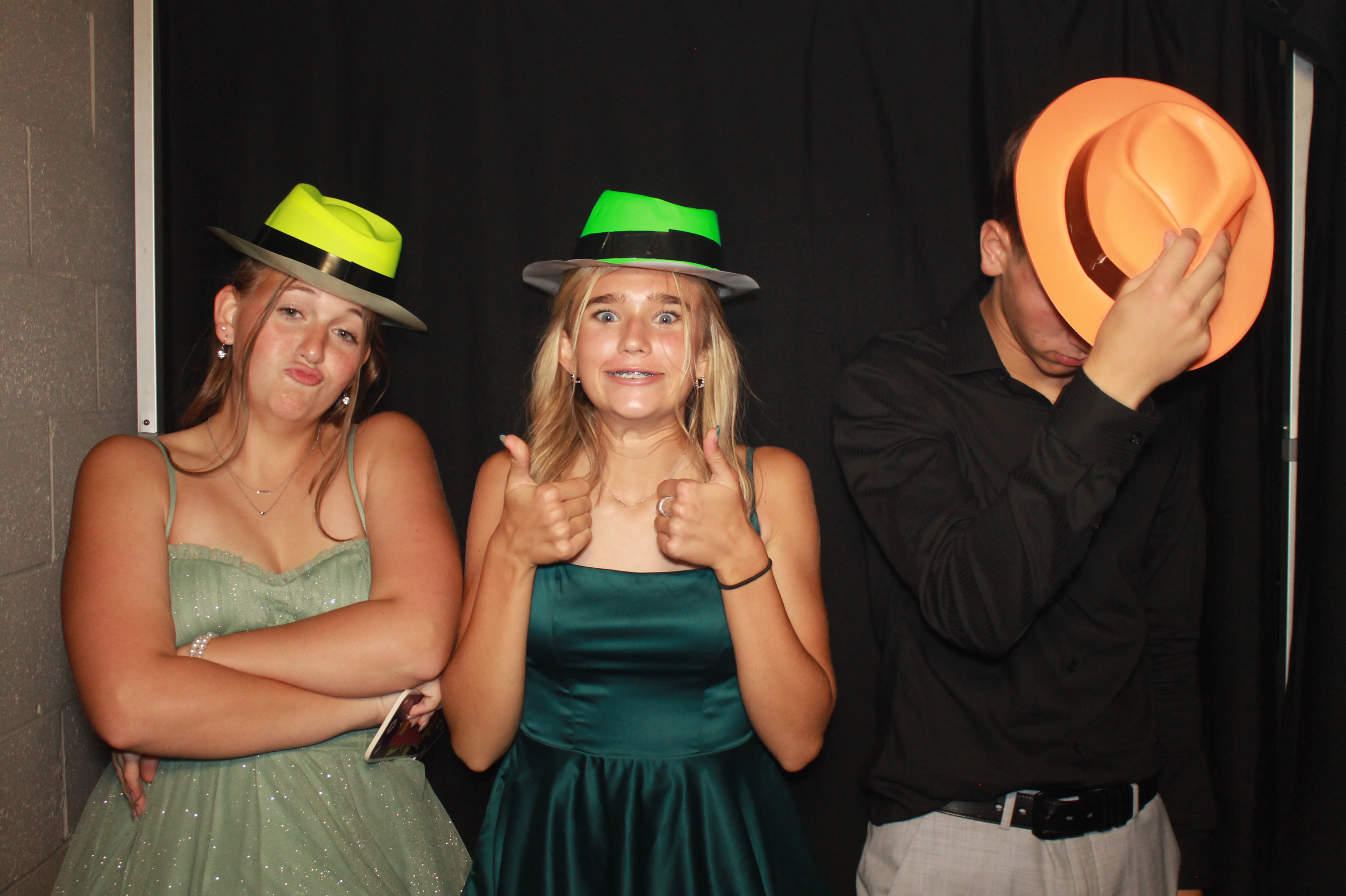 CHess Chirstian School Homecoming | View more photos from the event at gallery.photoboothcincy.com/u/PhotoBoothCincy/CHess-Chirstian-School-Homecoming