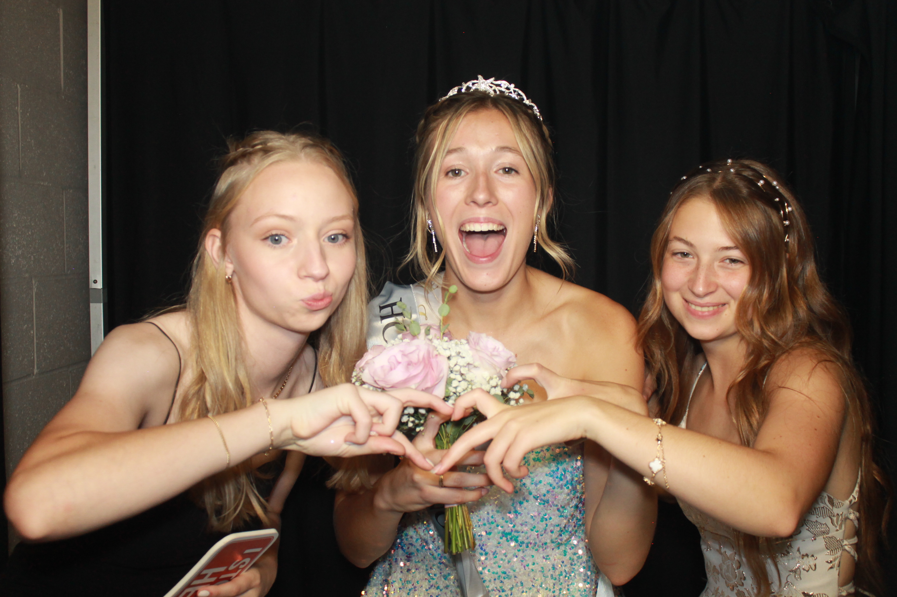 CHess Chirstian School Homecoming | View more photos from the event at gallery.photoboothcincy.com/u/PhotoBoothCincy/CHess-Chirstian-School-Homecoming