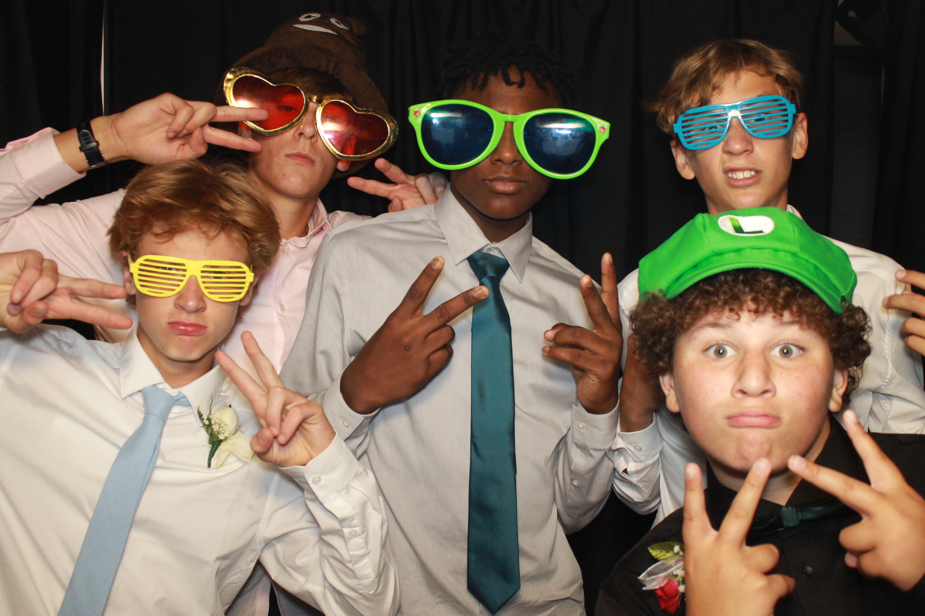CHess Chirstian School Homecoming | View more photos from the event at gallery.photoboothcincy.com/u/PhotoBoothCincy/CHess-Chirstian-School-Homecoming