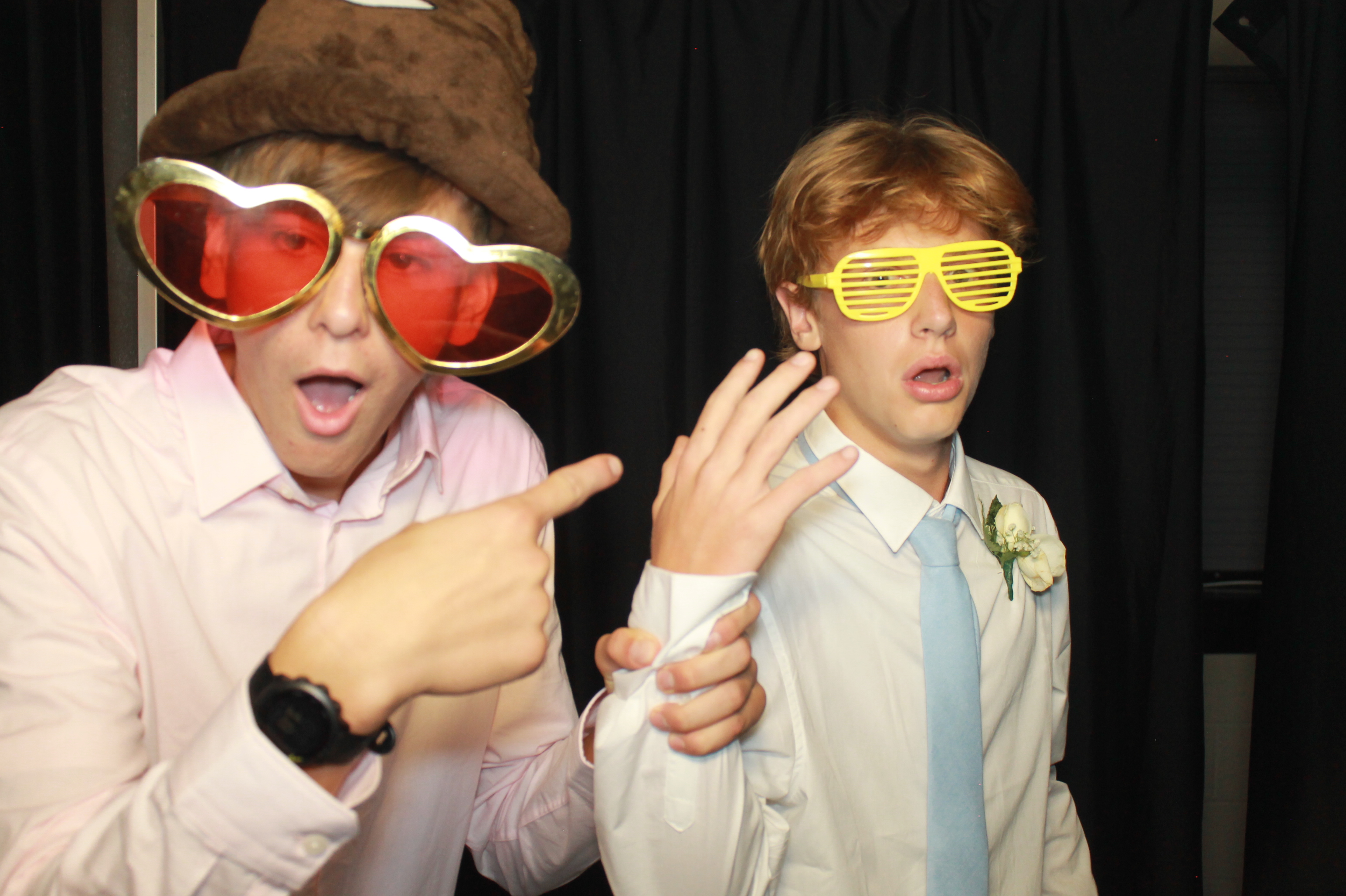 CHess Chirstian School Homecoming | View more photos from the event at gallery.photoboothcincy.com/u/PhotoBoothCincy/CHess-Chirstian-School-Homecoming
