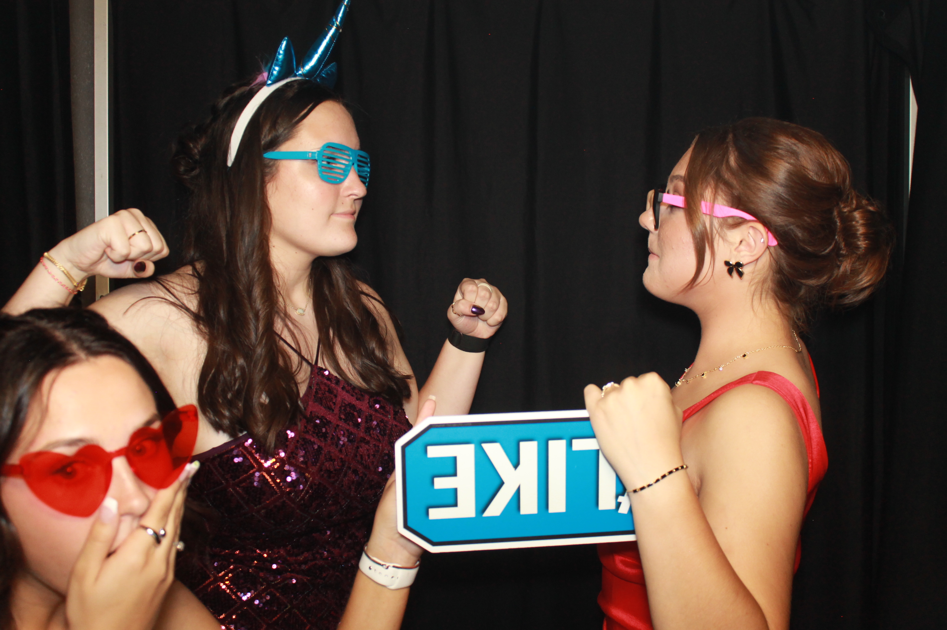 CHess Chirstian School Homecoming | View more photos from the event at gallery.photoboothcincy.com/u/PhotoBoothCincy/CHess-Chirstian-School-Homecoming