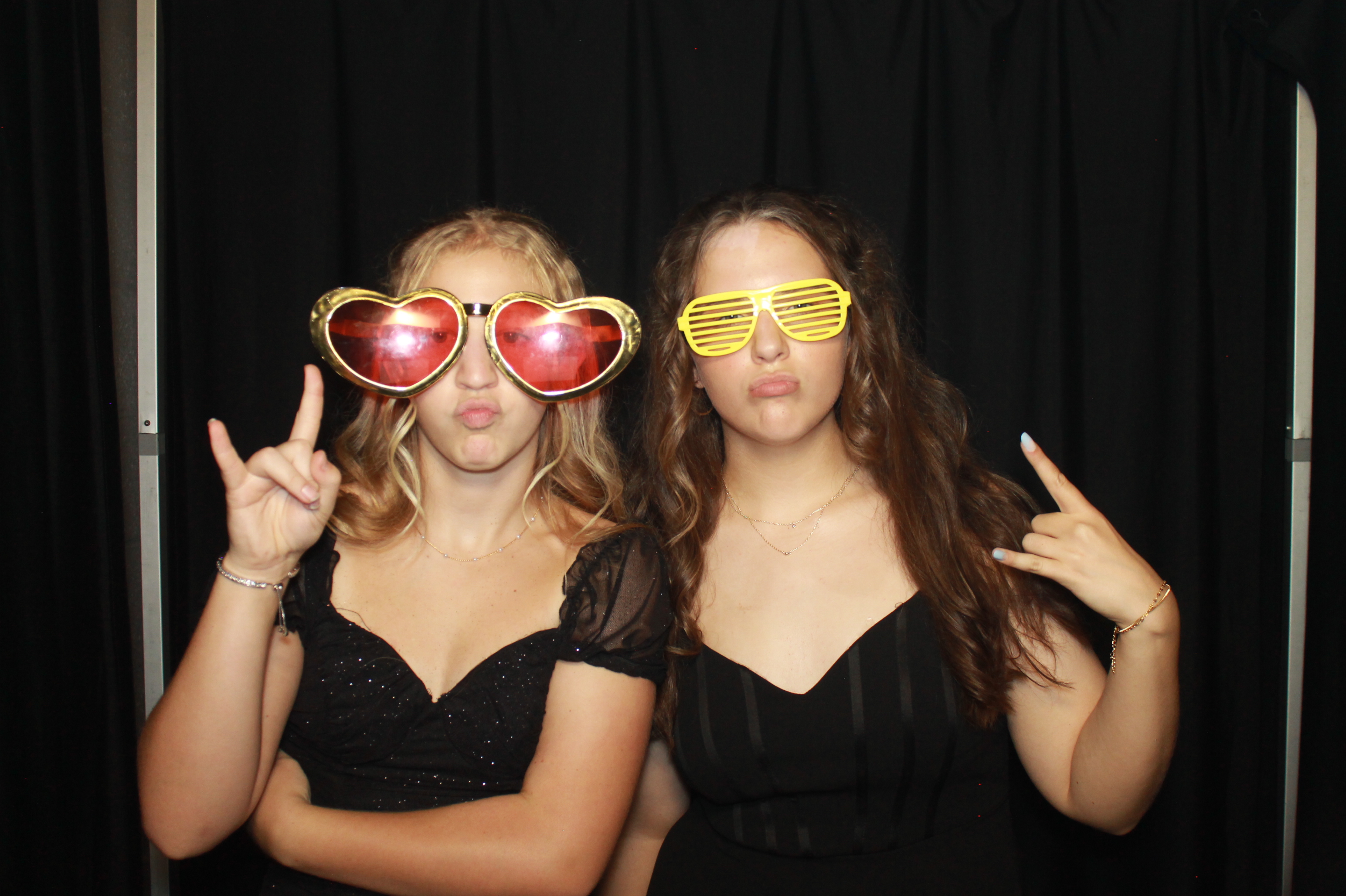 CHess Chirstian School Homecoming | View more photos from the event at gallery.photoboothcincy.com/u/PhotoBoothCincy/CHess-Chirstian-School-Homecoming