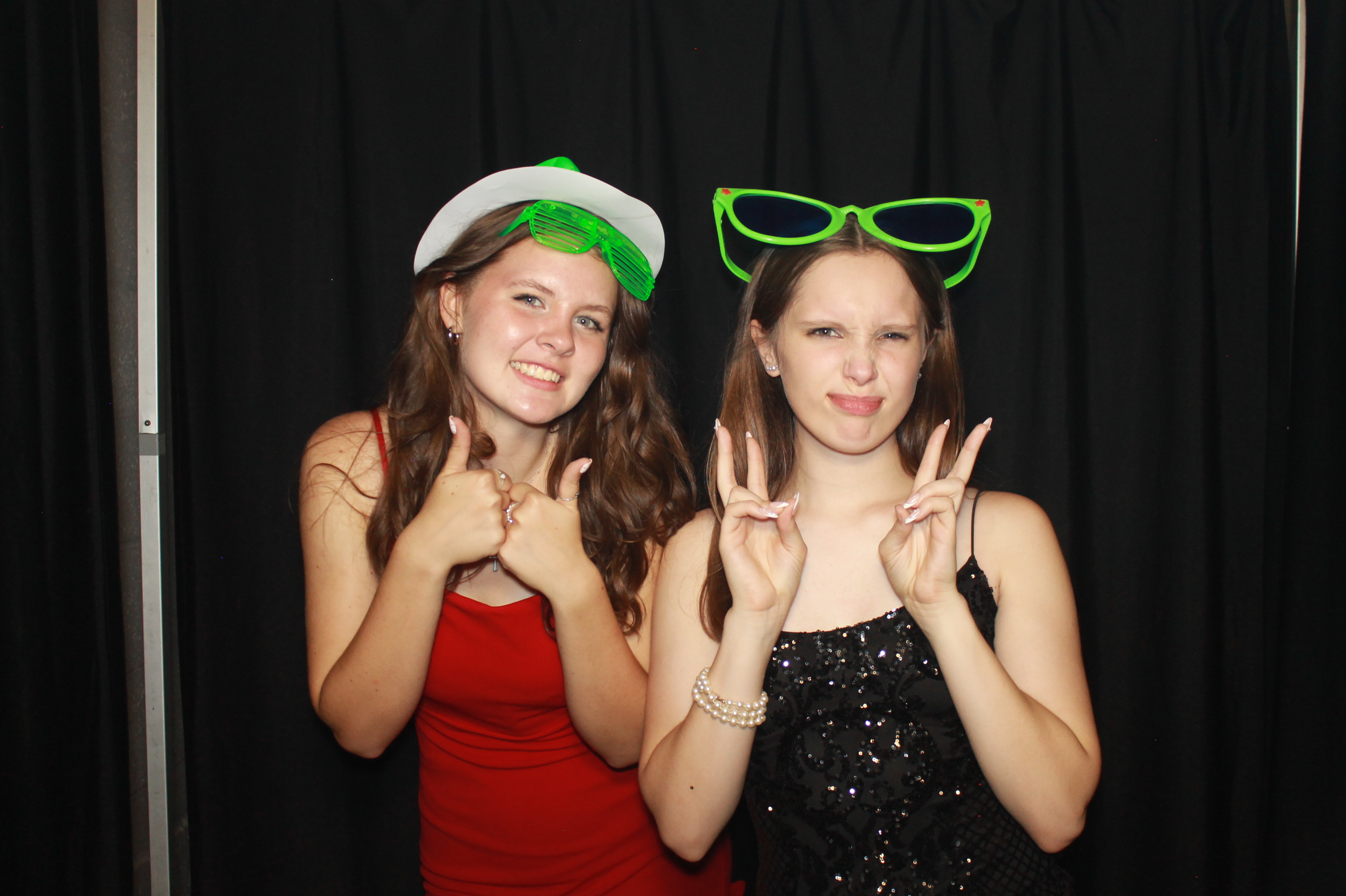 CHess Chirstian School Homecoming | View more photos from the event at gallery.photoboothcincy.com/u/PhotoBoothCincy/CHess-Chirstian-School-Homecoming
