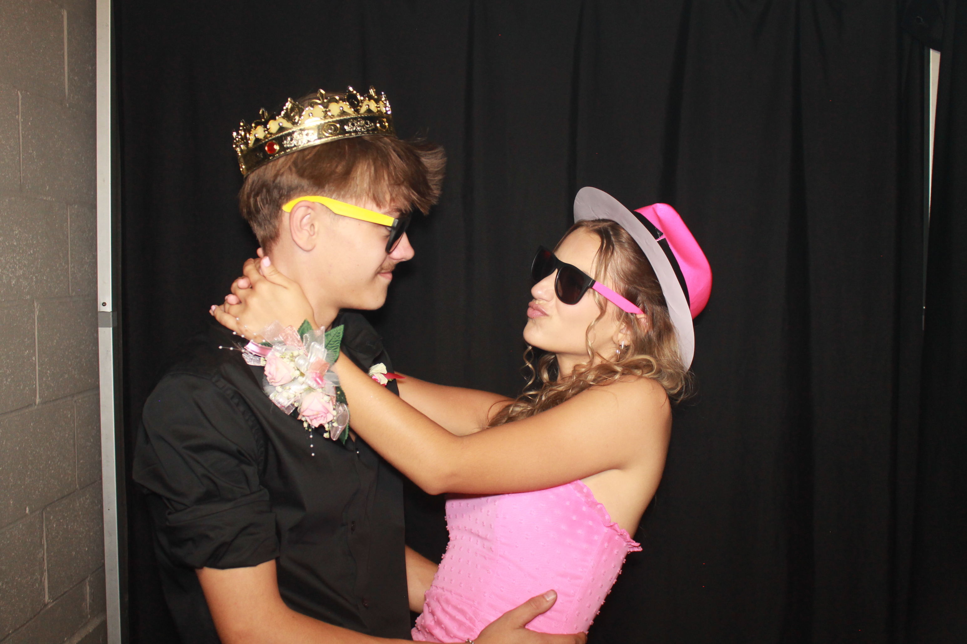 CHess Chirstian School Homecoming | View more photos from the event at gallery.photoboothcincy.com/u/PhotoBoothCincy/CHess-Chirstian-School-Homecoming