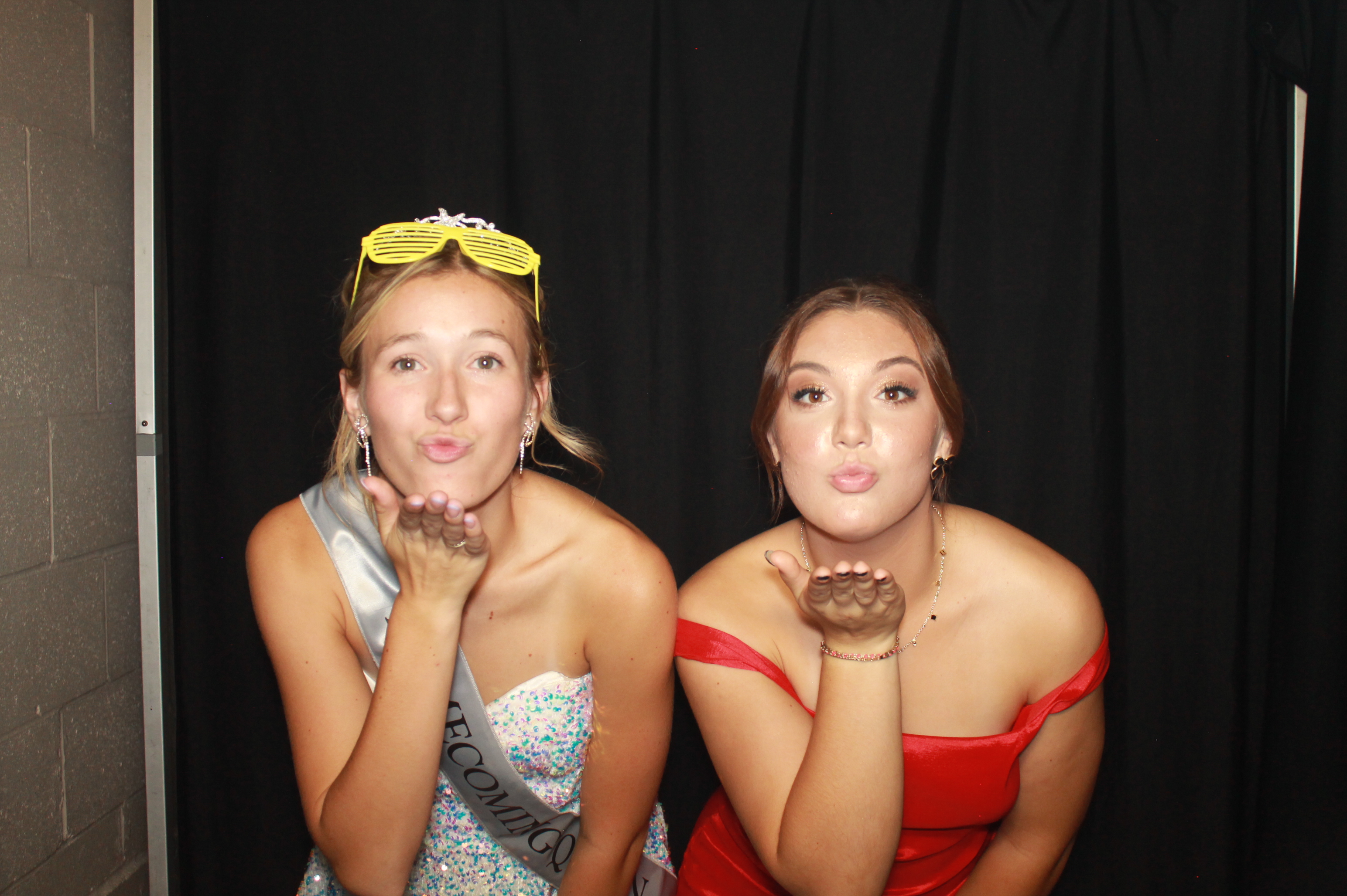 CHess Chirstian School Homecoming | View more photos from the event at gallery.photoboothcincy.com/u/PhotoBoothCincy/CHess-Chirstian-School-Homecoming