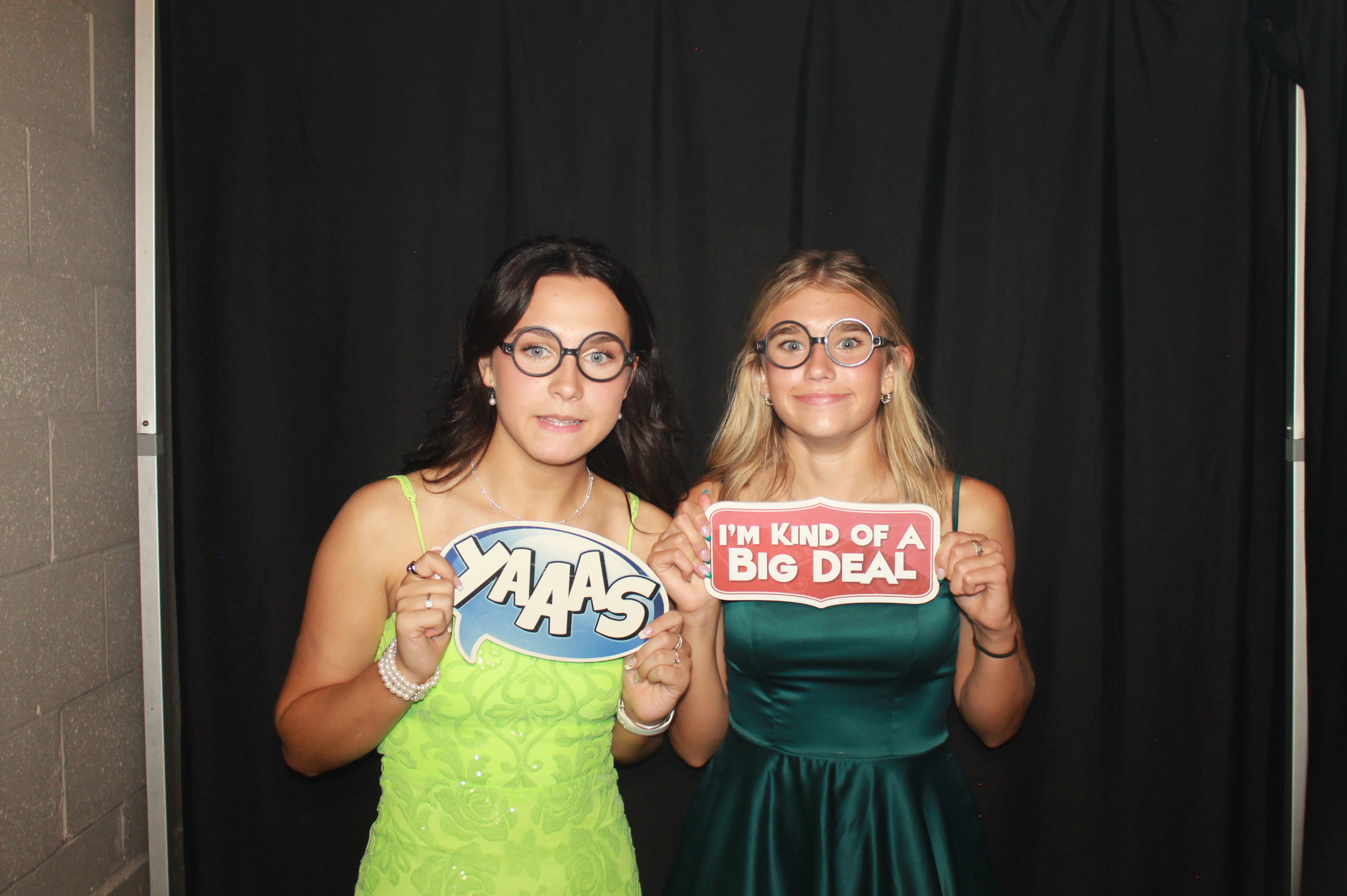CHess Chirstian School Homecoming | View more photos from the event at gallery.photoboothcincy.com/u/PhotoBoothCincy/CHess-Chirstian-School-Homecoming