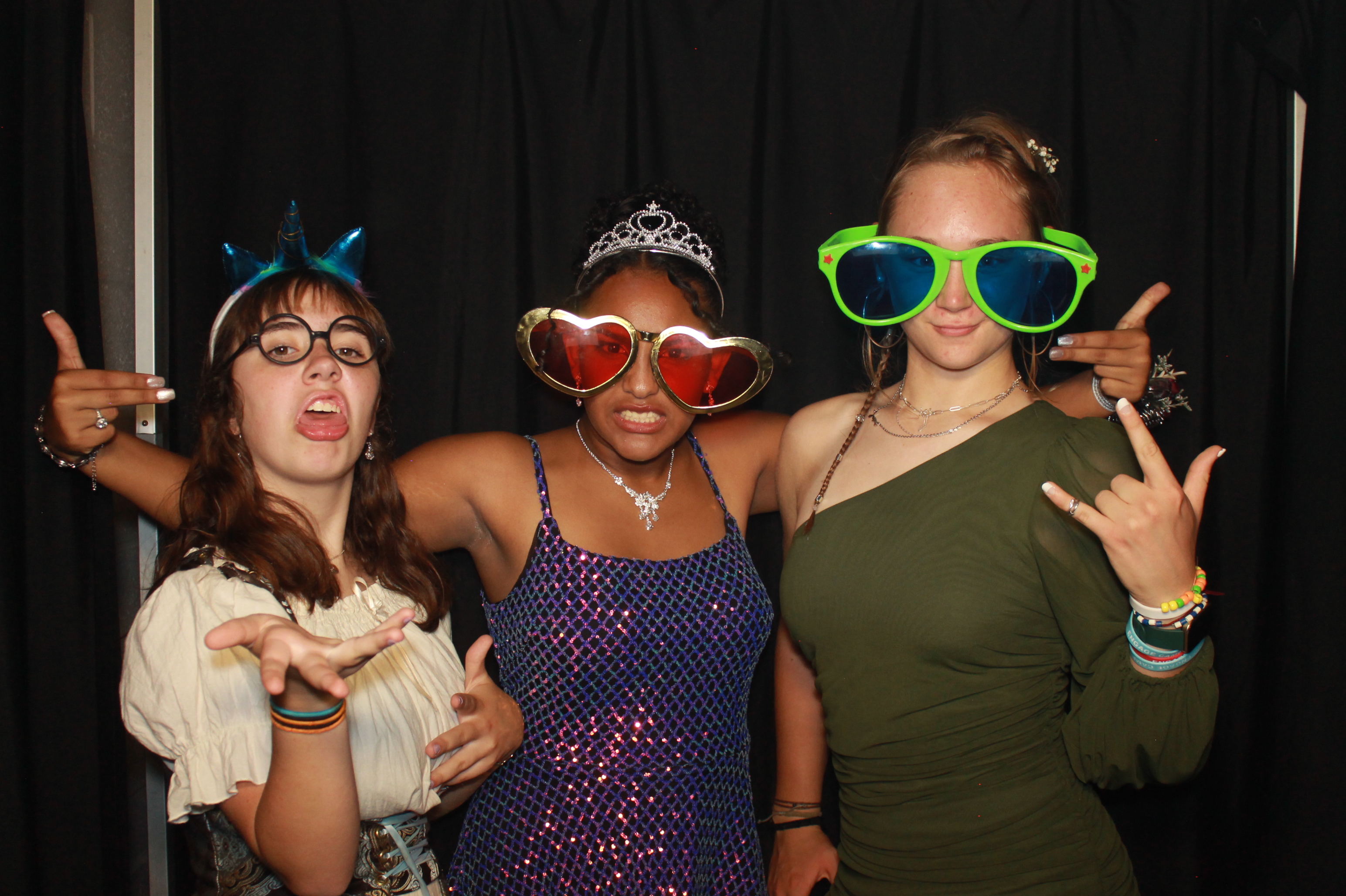 CHess Chirstian School Homecoming | View more photos from the event at gallery.photoboothcincy.com/u/PhotoBoothCincy/CHess-Chirstian-School-Homecoming