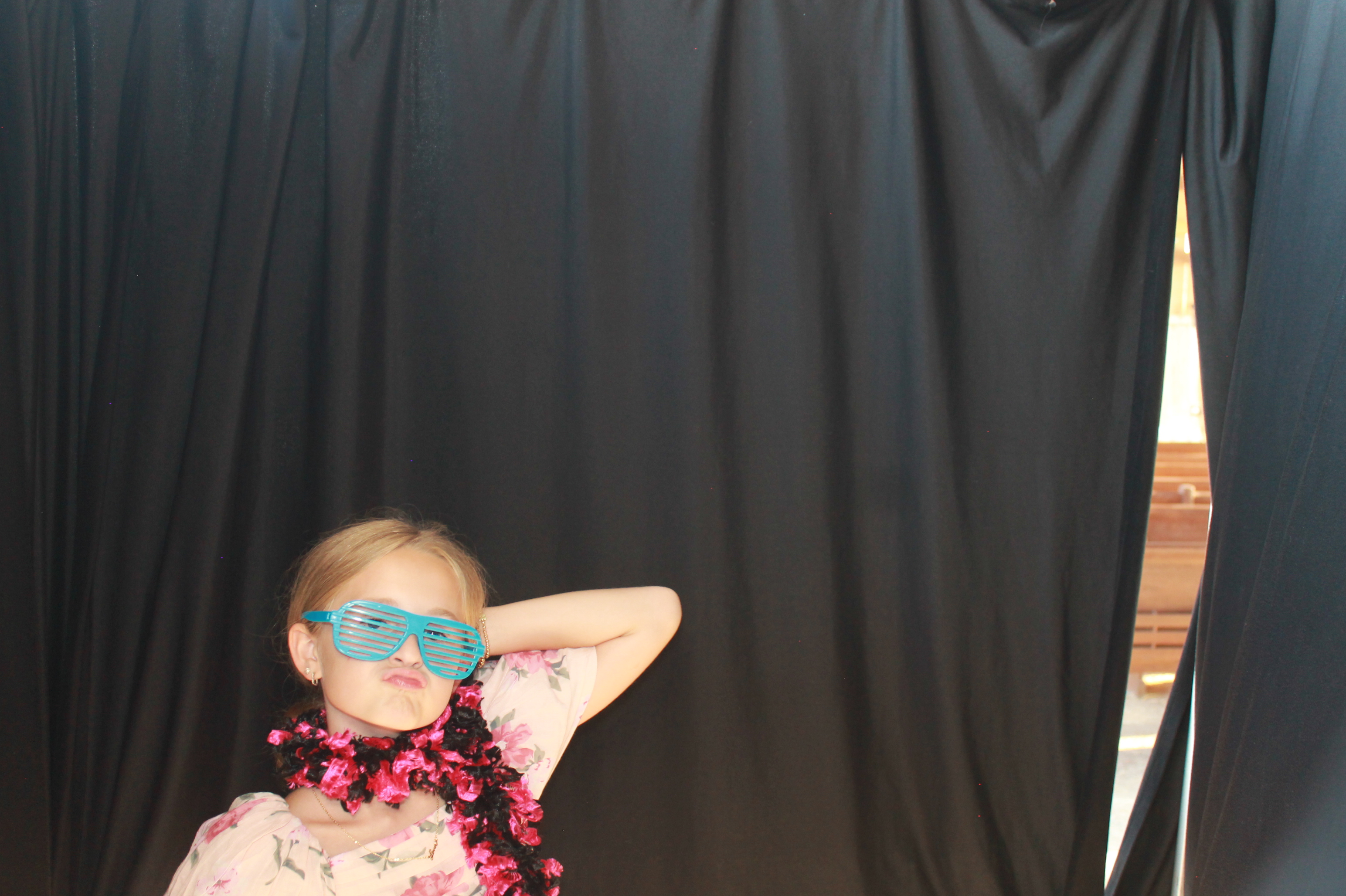 Caitlyn and Caleb | View more photos from the event at gallery.photoboothcincy.com/u/PhotoBoothCincy/Caitlyn-and-Caleb