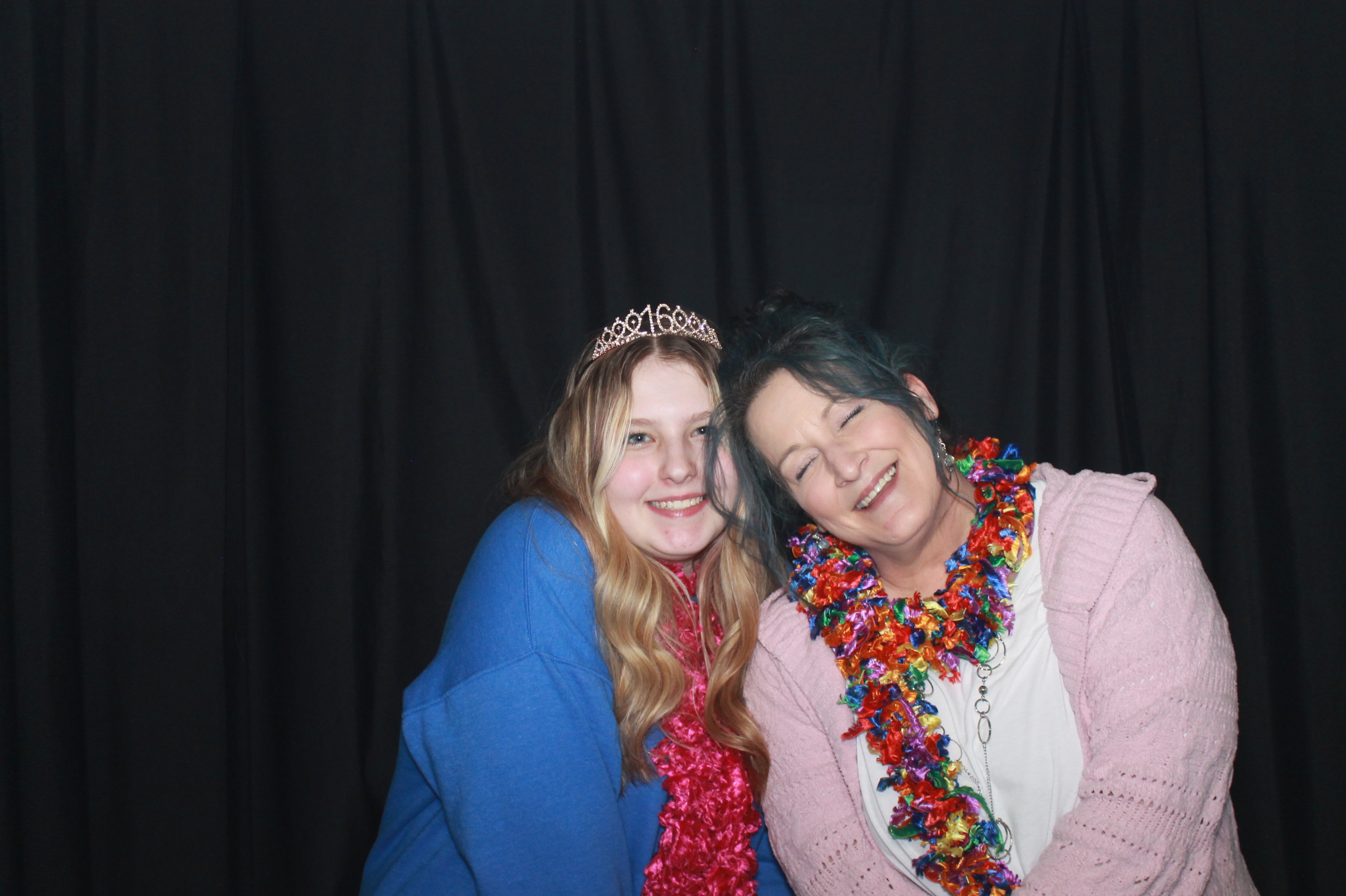 Callie's 16th Birthday | View more photos from the event at gallery.photoboothcincy.com/u/PhotoBoothCincy/Callies-16th-Birthday